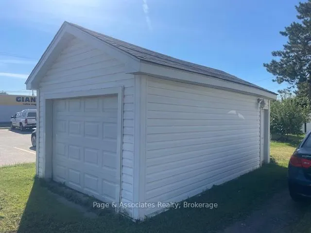 Photo 3 of 28 William Street, West Nipissing, Sturgeon Falls — HOMEH