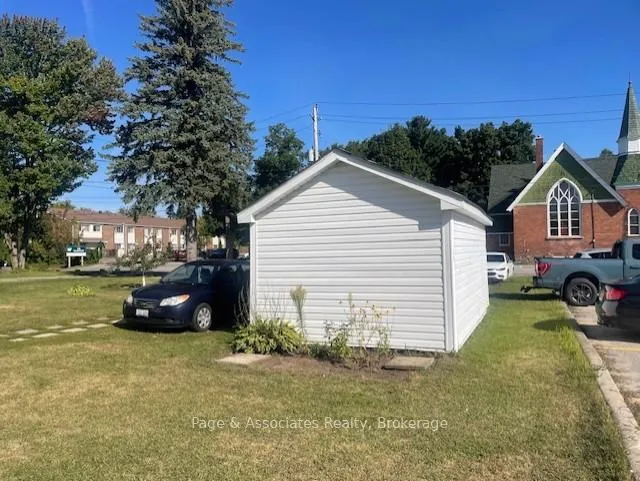 Photo 4 of 28 William Street, West Nipissing, Sturgeon Falls — HOMEH