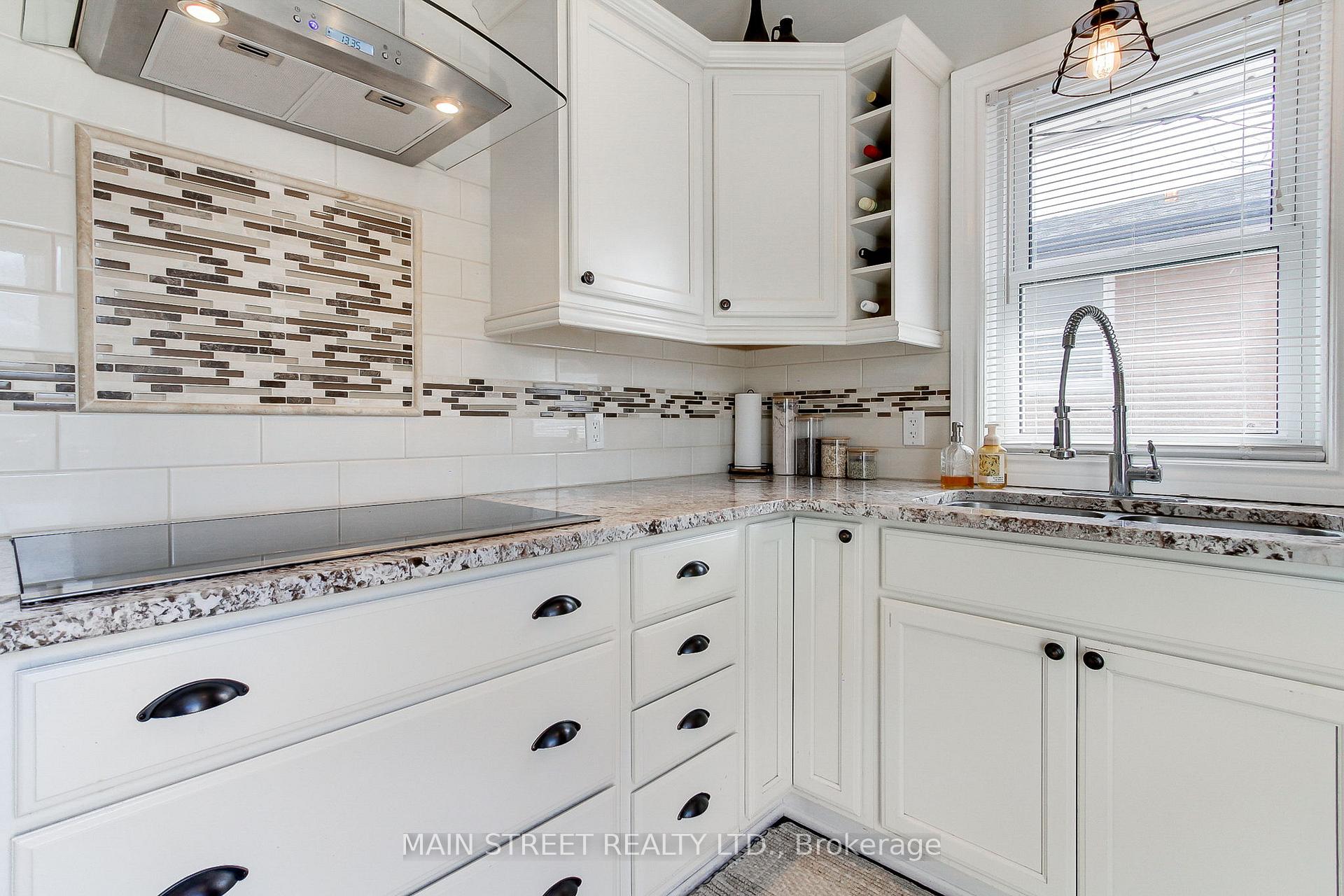 Photo 23 of 38 Marietta Street, Uxbridge — HOMEH