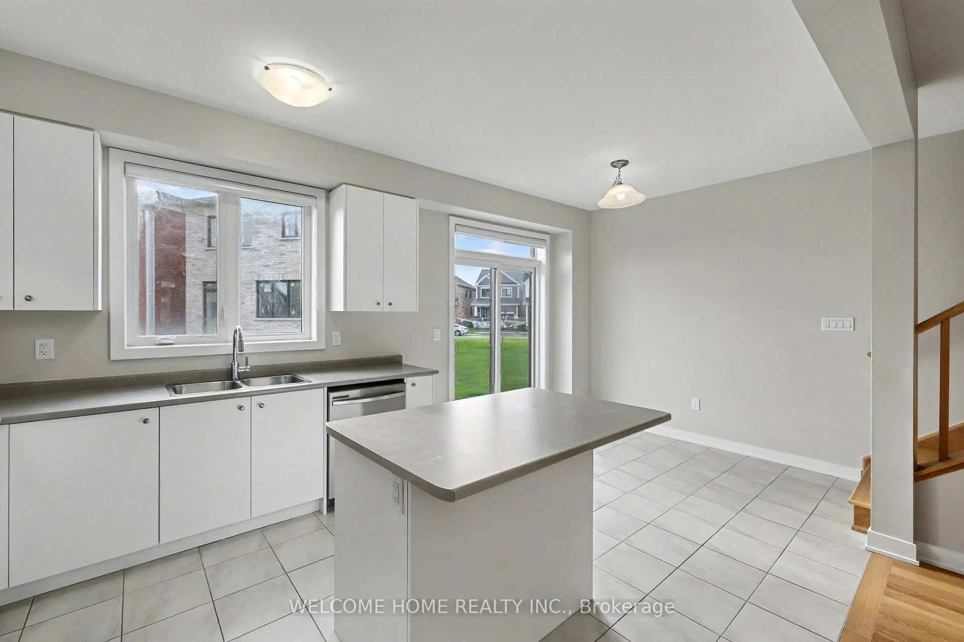 Photo 6 of 100 Keelson Street, Welland, Dain City — HOMEH