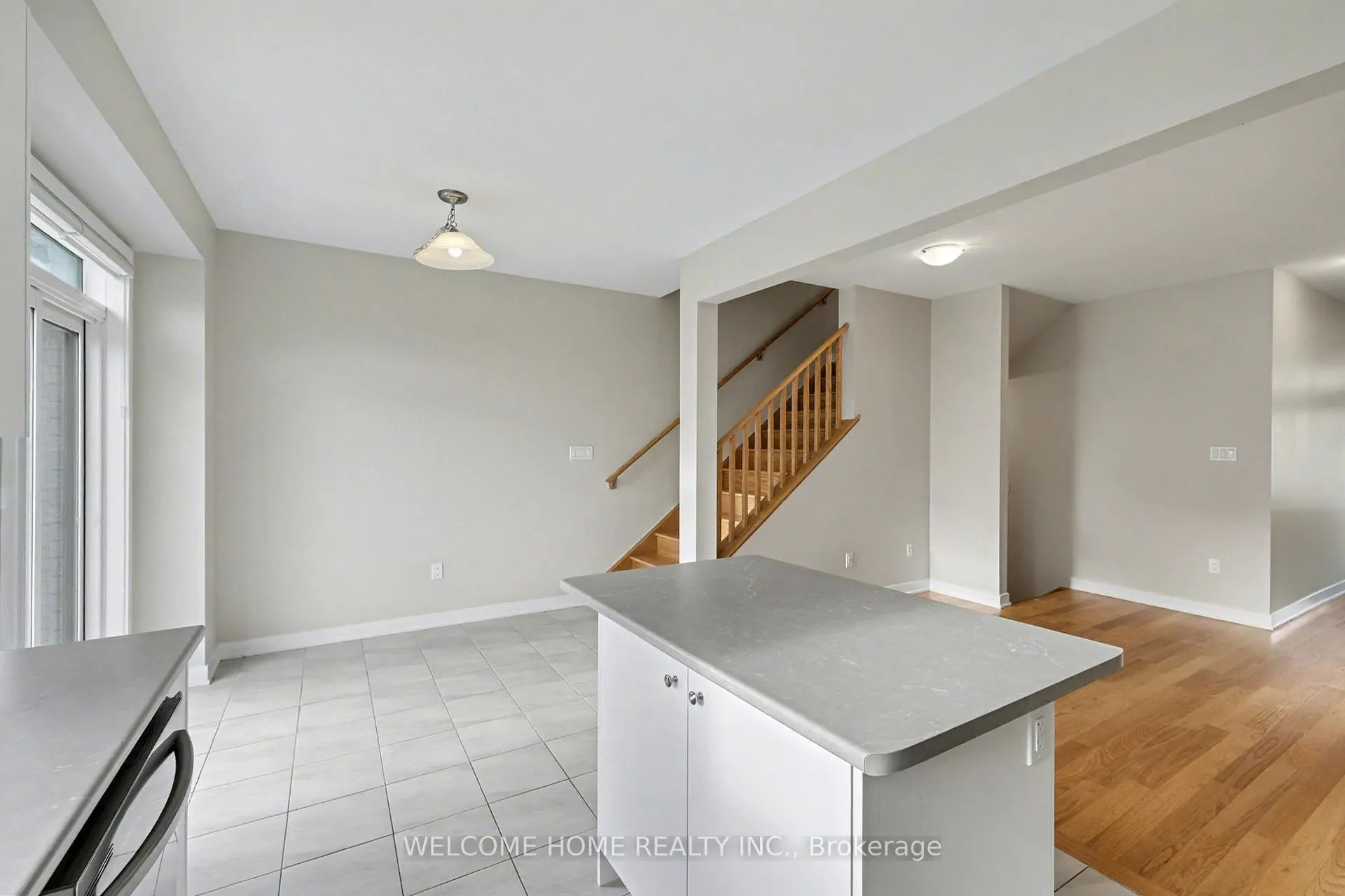 Photo 17 of 100 Keelson Street, Welland, Dain City — HOMEH