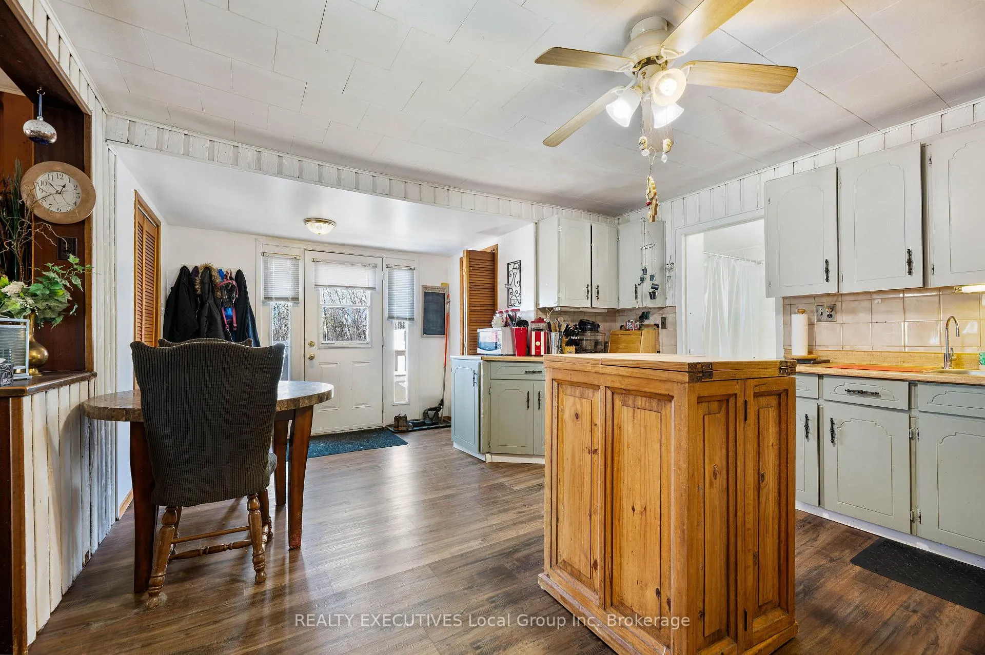 Photo 5 of 11735 Highway 17 W, West Nipissing, Sturgeon Falls — HOMEH