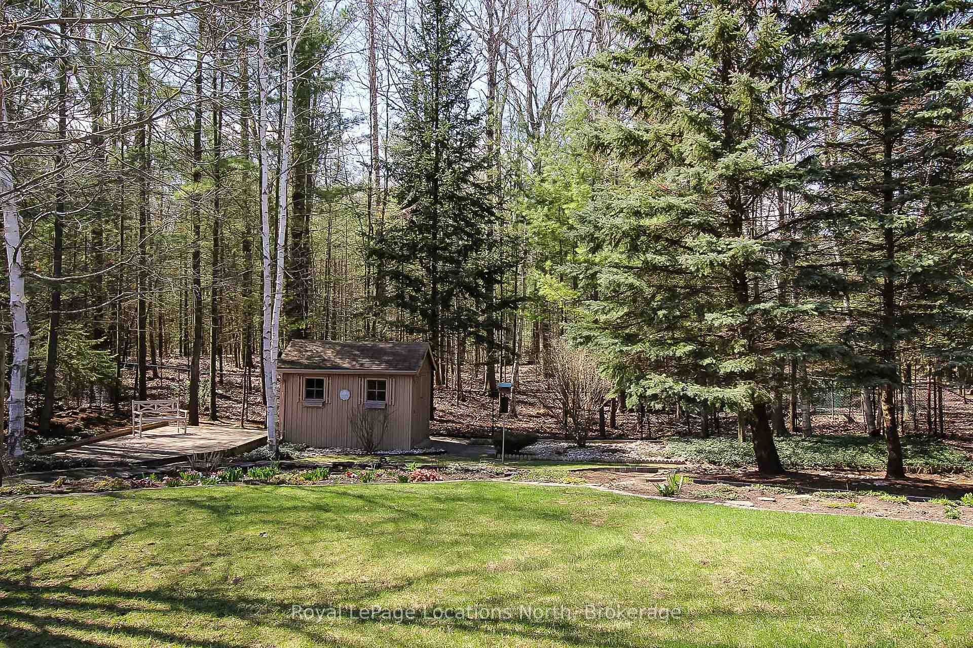 Photo 3 of 160 Fernbrook Drive, Wasaga Beach — HOMEH