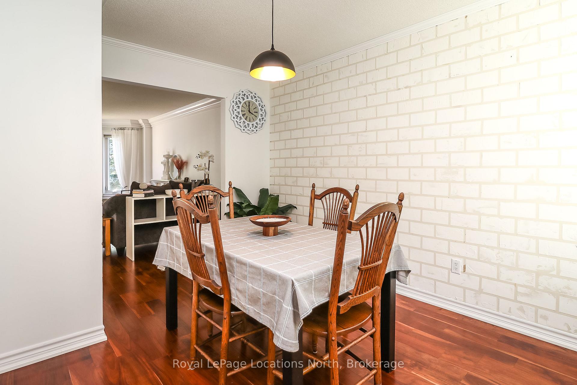 Photo 12 of 160 Fernbrook Drive, Wasaga Beach — HOMEH