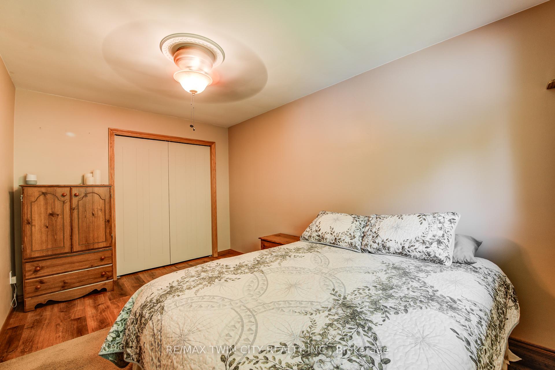Photo 17 of 118 Partridge Place, Waterloo — HOMEH