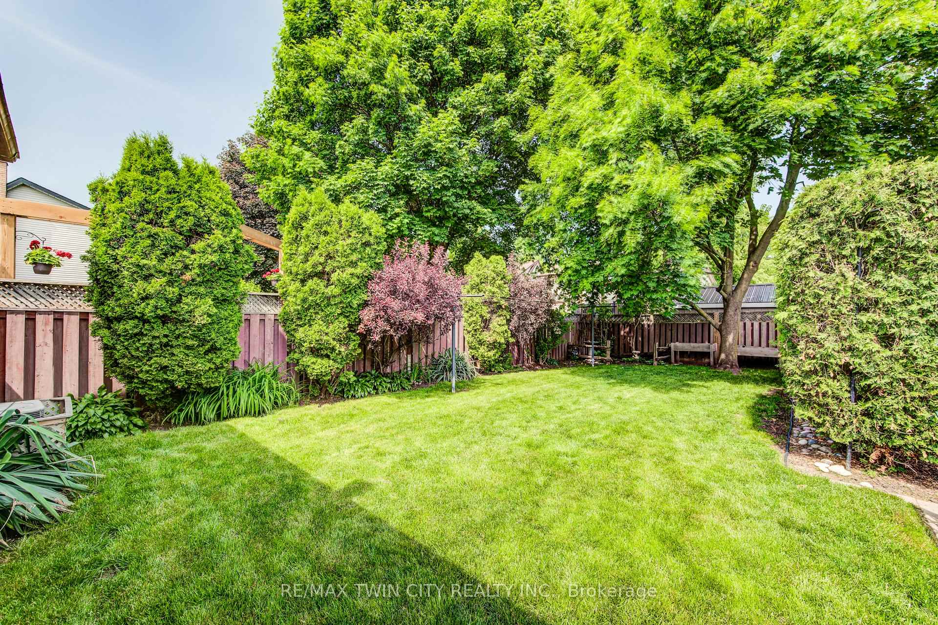 Photo 32 of 118 Partridge Place, Waterloo — HOMEH