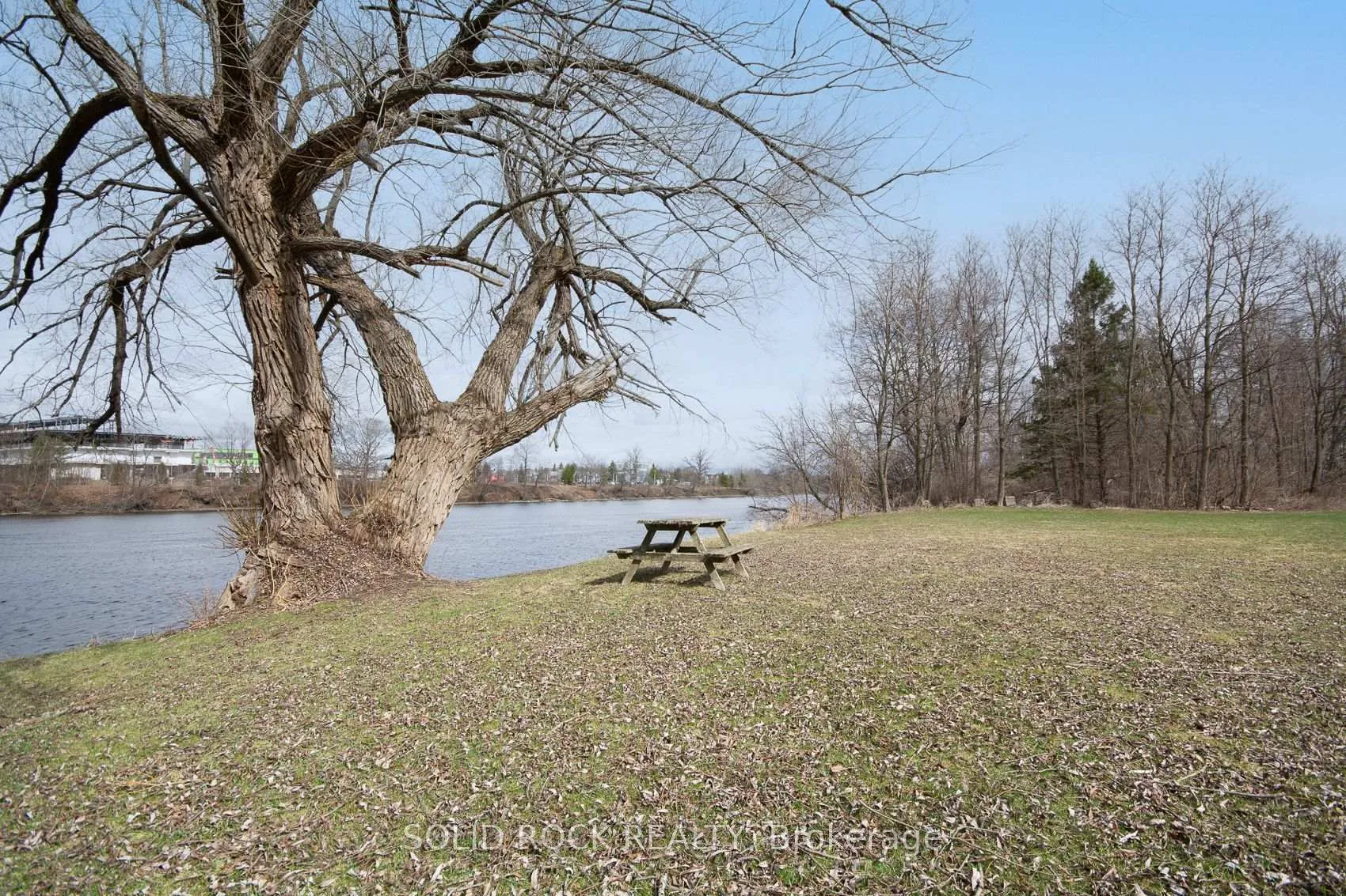 Photo 29 of 724 River Road, Ottawa, Riverside South/Gloucester Glen — HOMEH