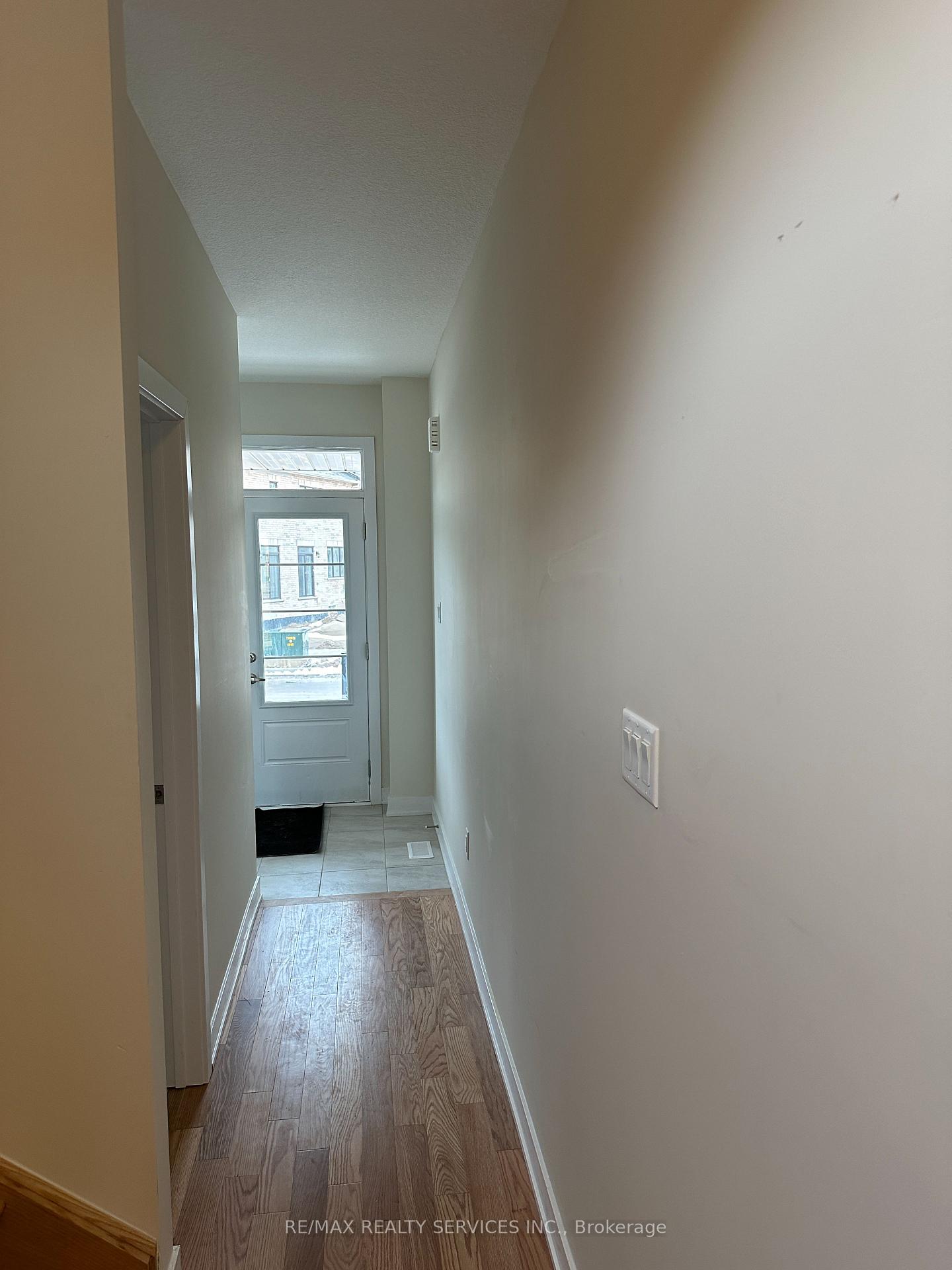 Photo 7 of 55 Rudder Road, Welland, Dain City — HOMEH