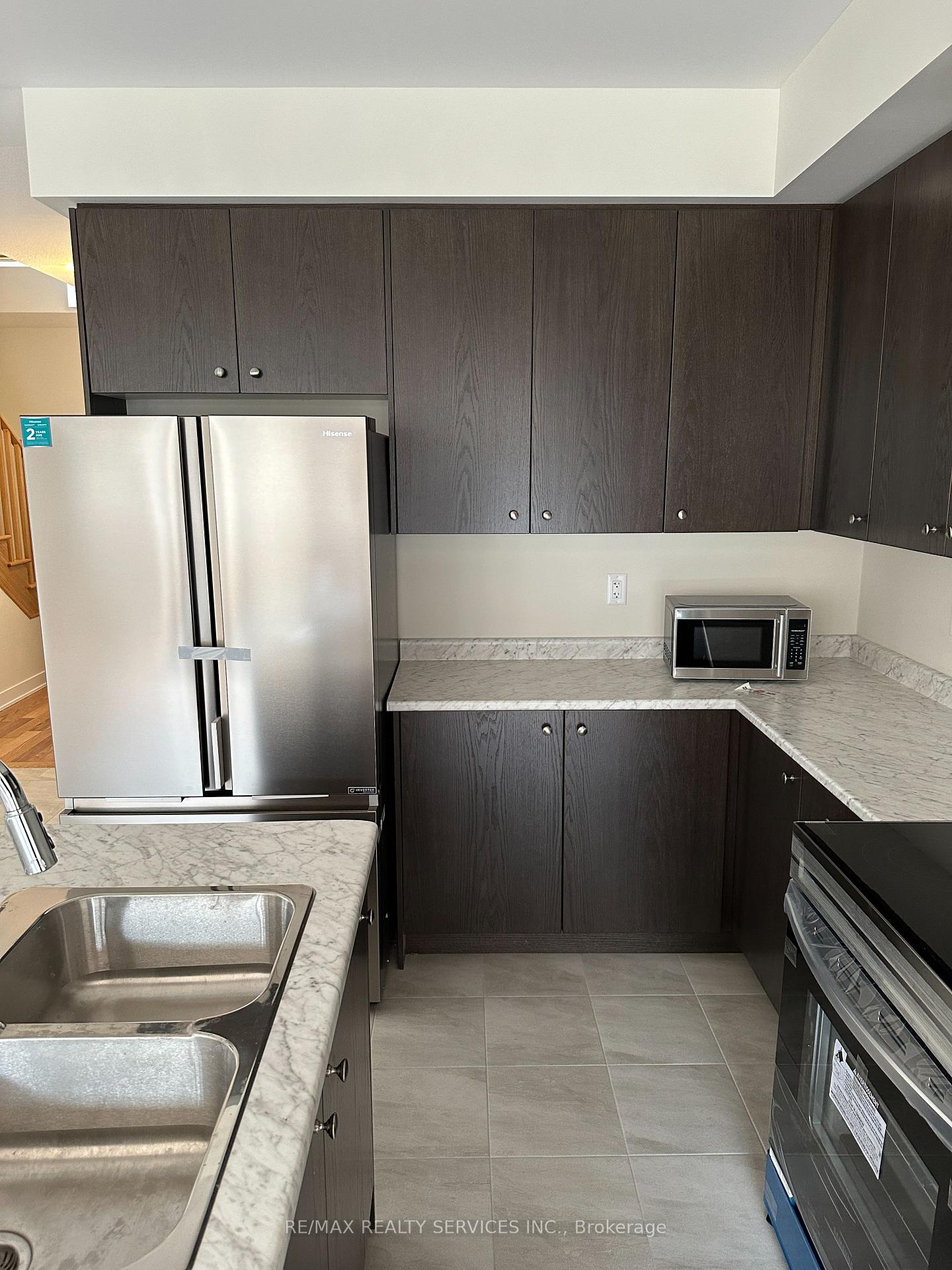 Photo 14 of 55 Rudder Road, Welland, Dain City — HOMEH