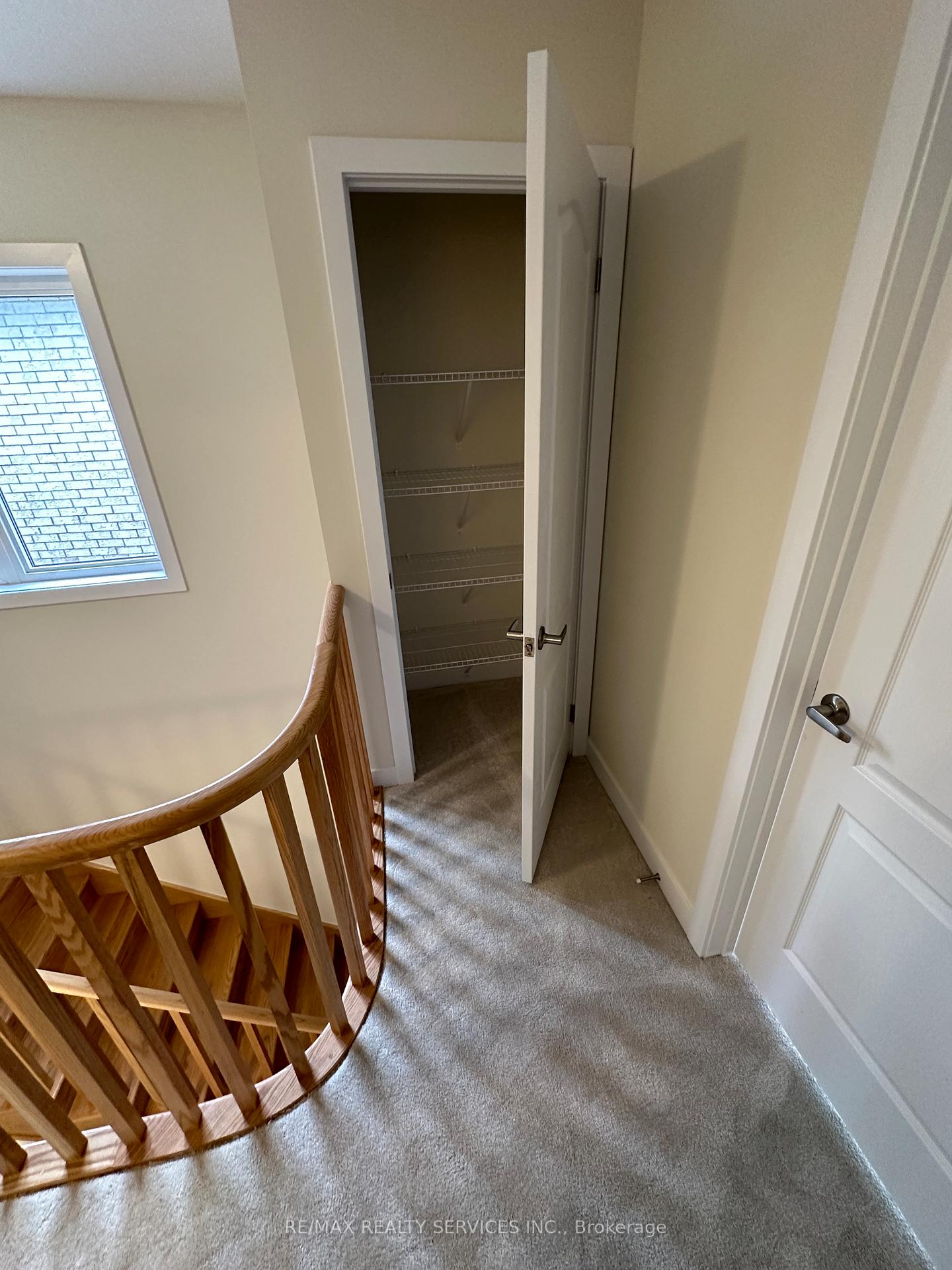 Photo 31 of 55 Rudder Road, Welland, Dain City — HOMEH
