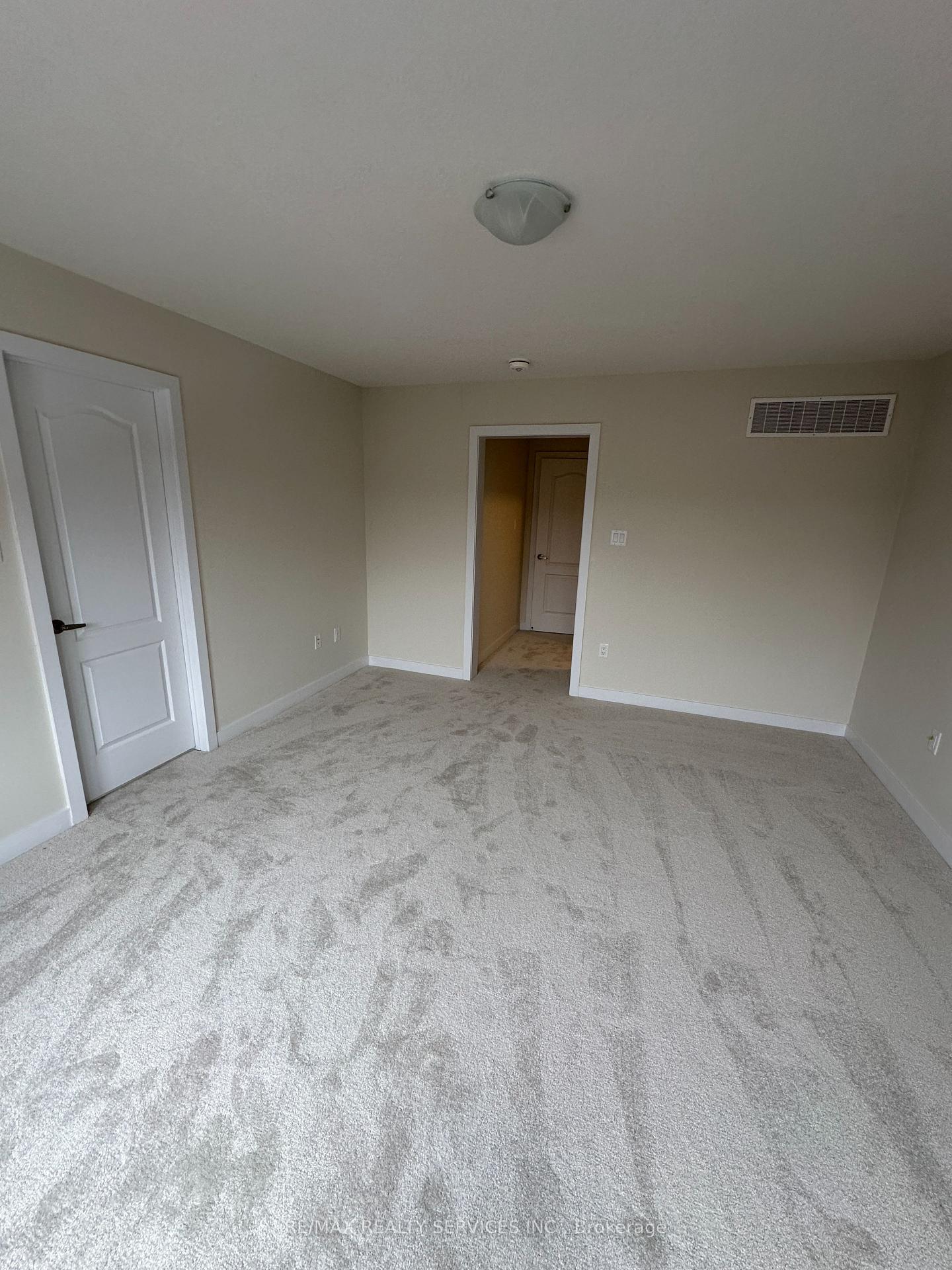 Photo 36 of 55 Rudder Road, Welland, Dain City — HOMEH