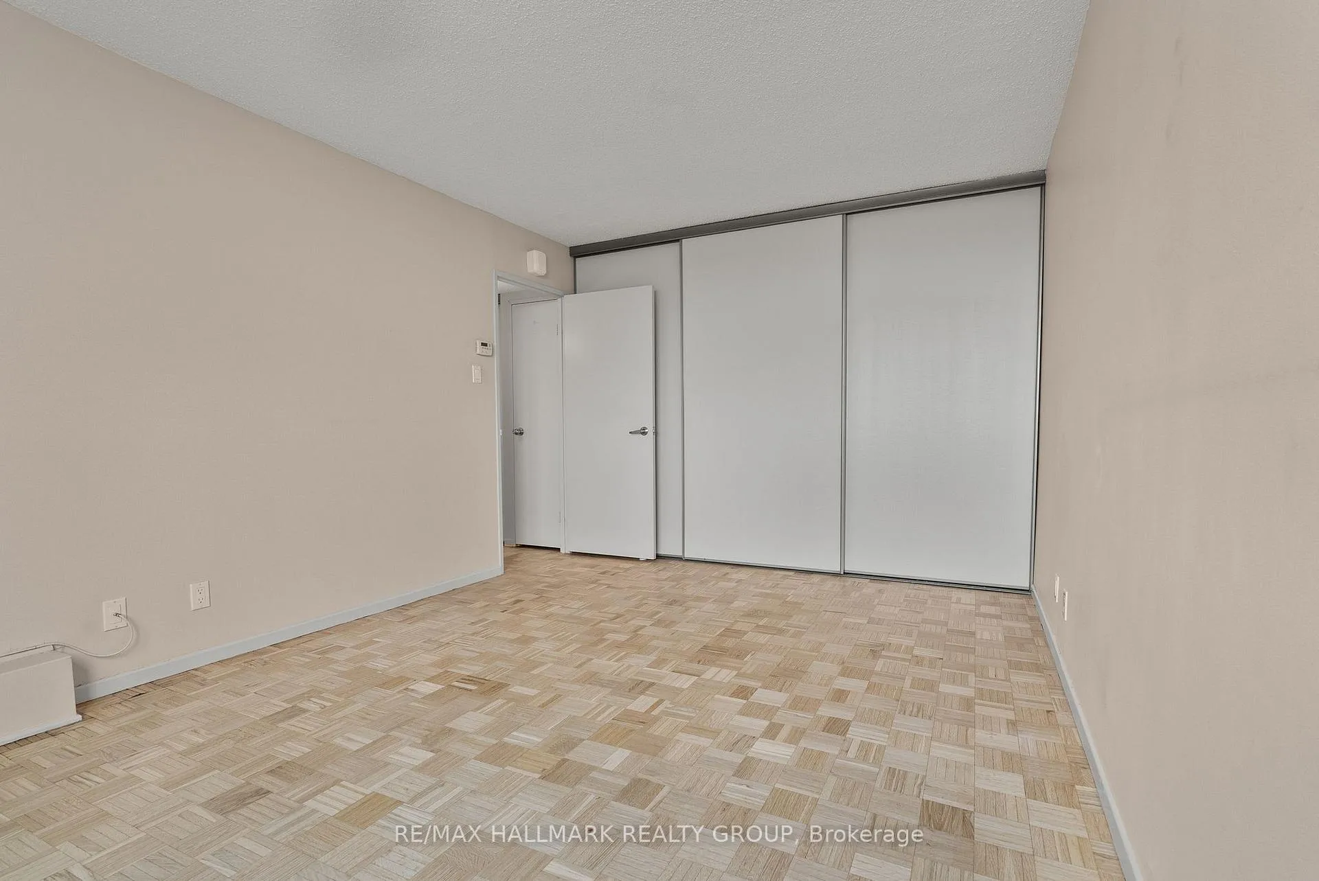 Photo 12 of Unit 1603, 265 Poulin Avenue E, Ottawa, Britannia — HOMEH