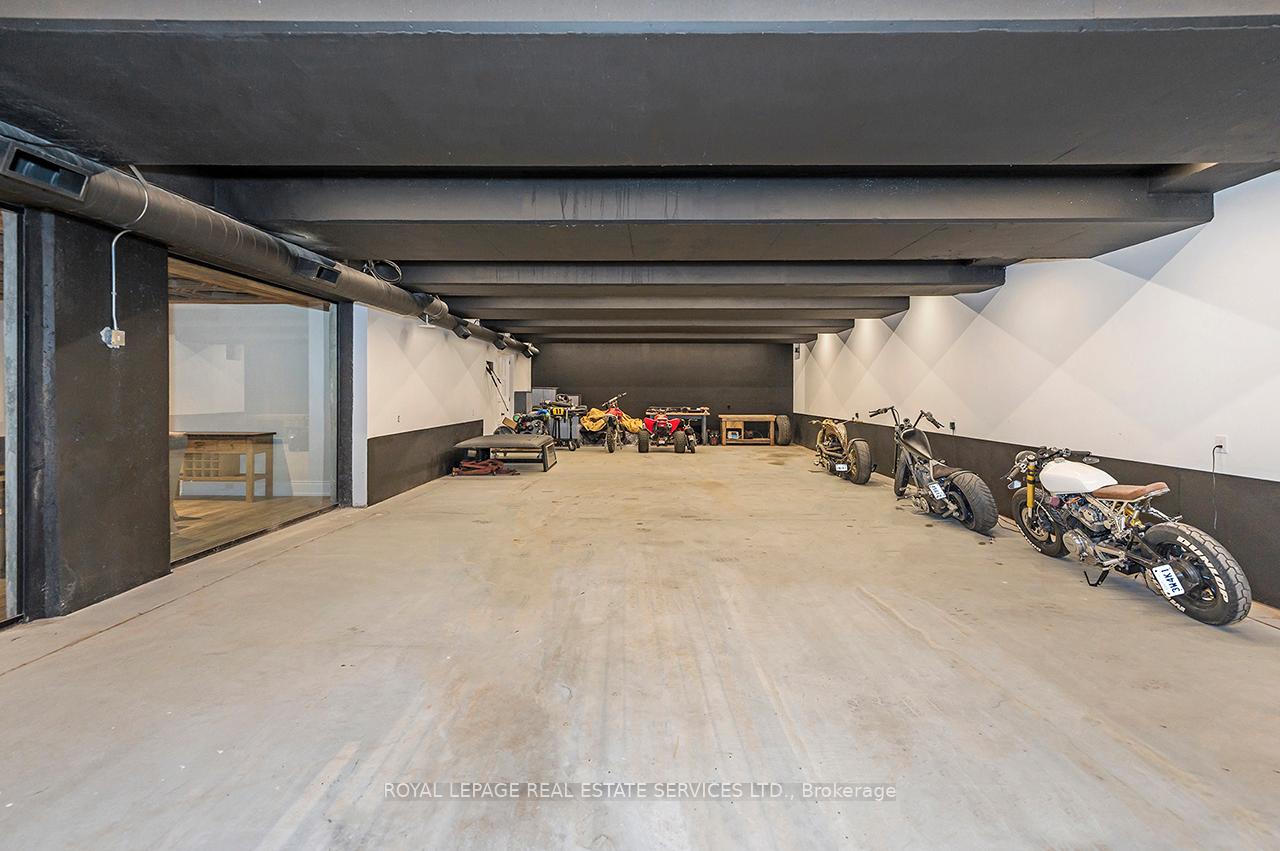 Photo 37 of 27 Goodman Crescent, Vaughan, Maple — HOMEH