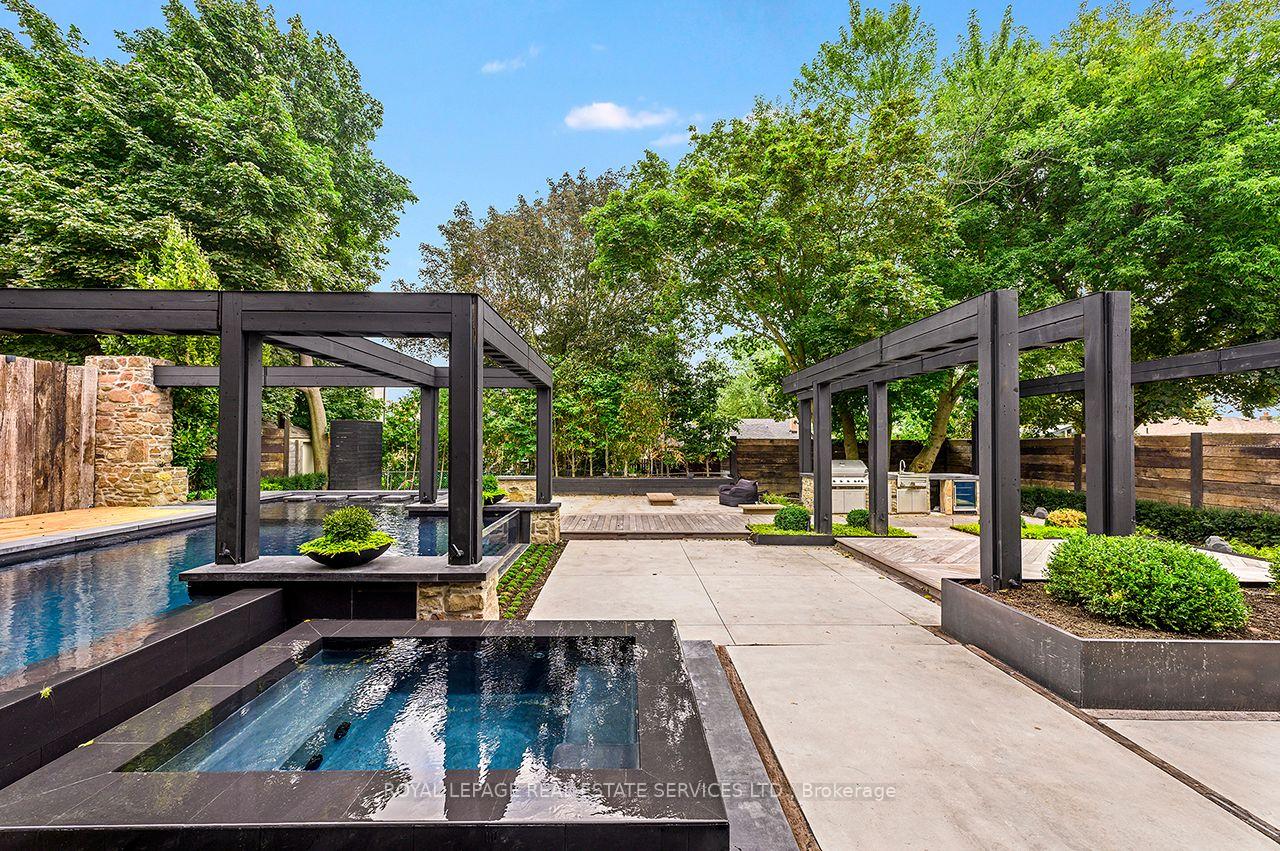 Photo 43 of 27 Goodman Crescent, Vaughan, Maple — HOMEH