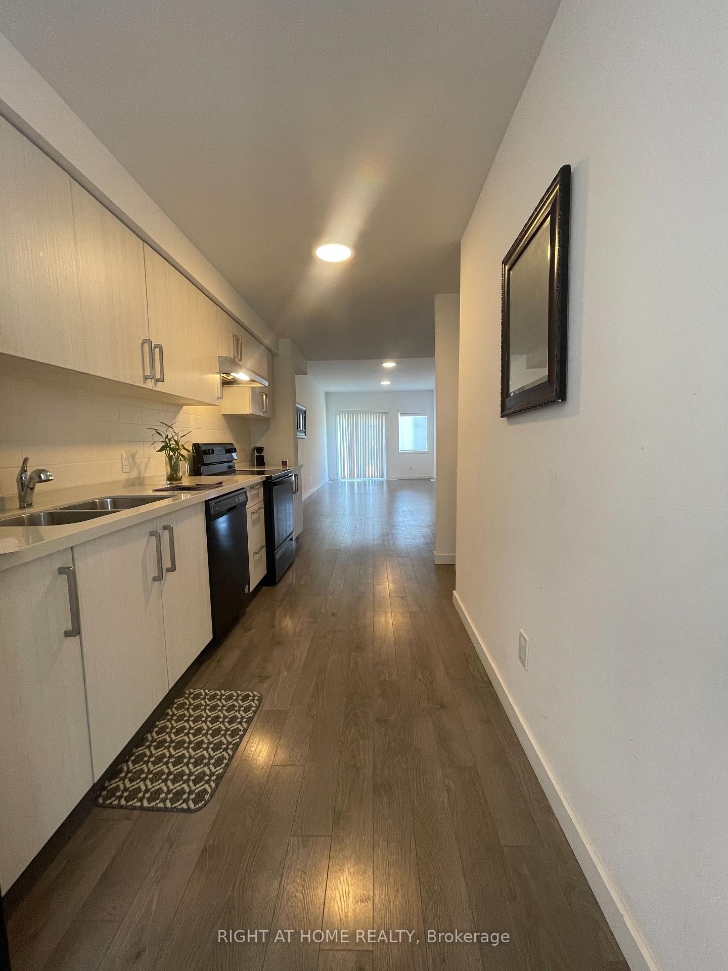 Photo 10 of 400 Alberta Street, Welland, Lincoln/Crowland — HOMEH