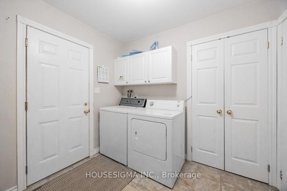 Photo 23 of 12 Low Boulevard, Uxbridge — HOMEH