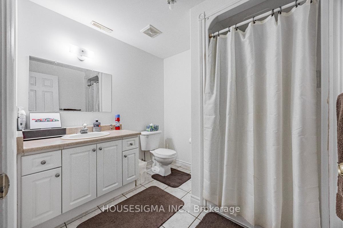 Photo 31 of 12 Low Boulevard, Uxbridge — HOMEH