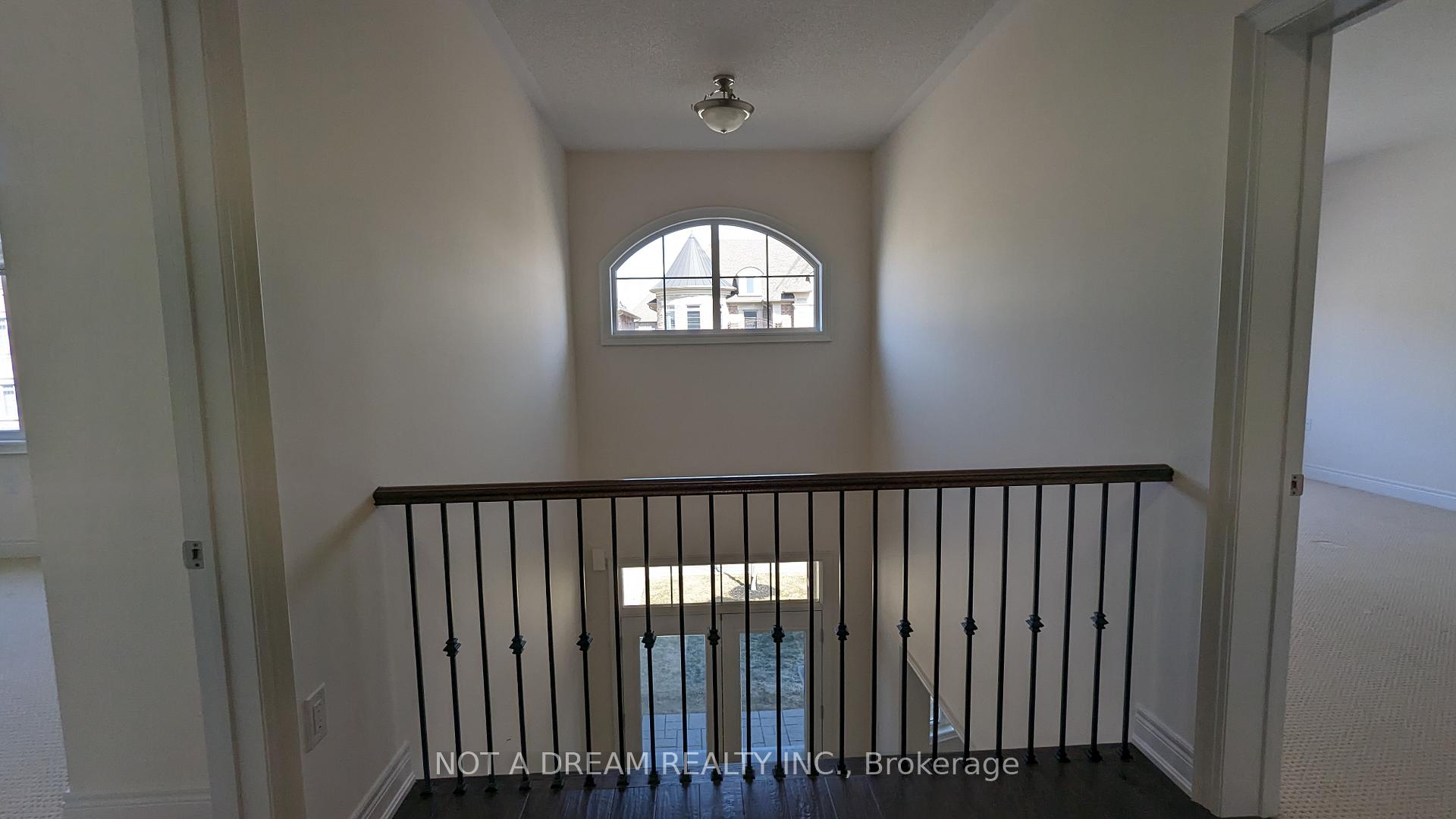 Photo 30 of 80 Torgan Trail, Vaughan, Kleinburg — HOMEH