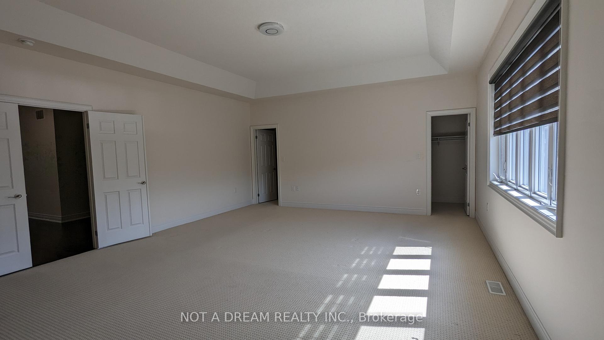 Photo 37 of 80 Torgan Trail, Vaughan, Kleinburg — HOMEH