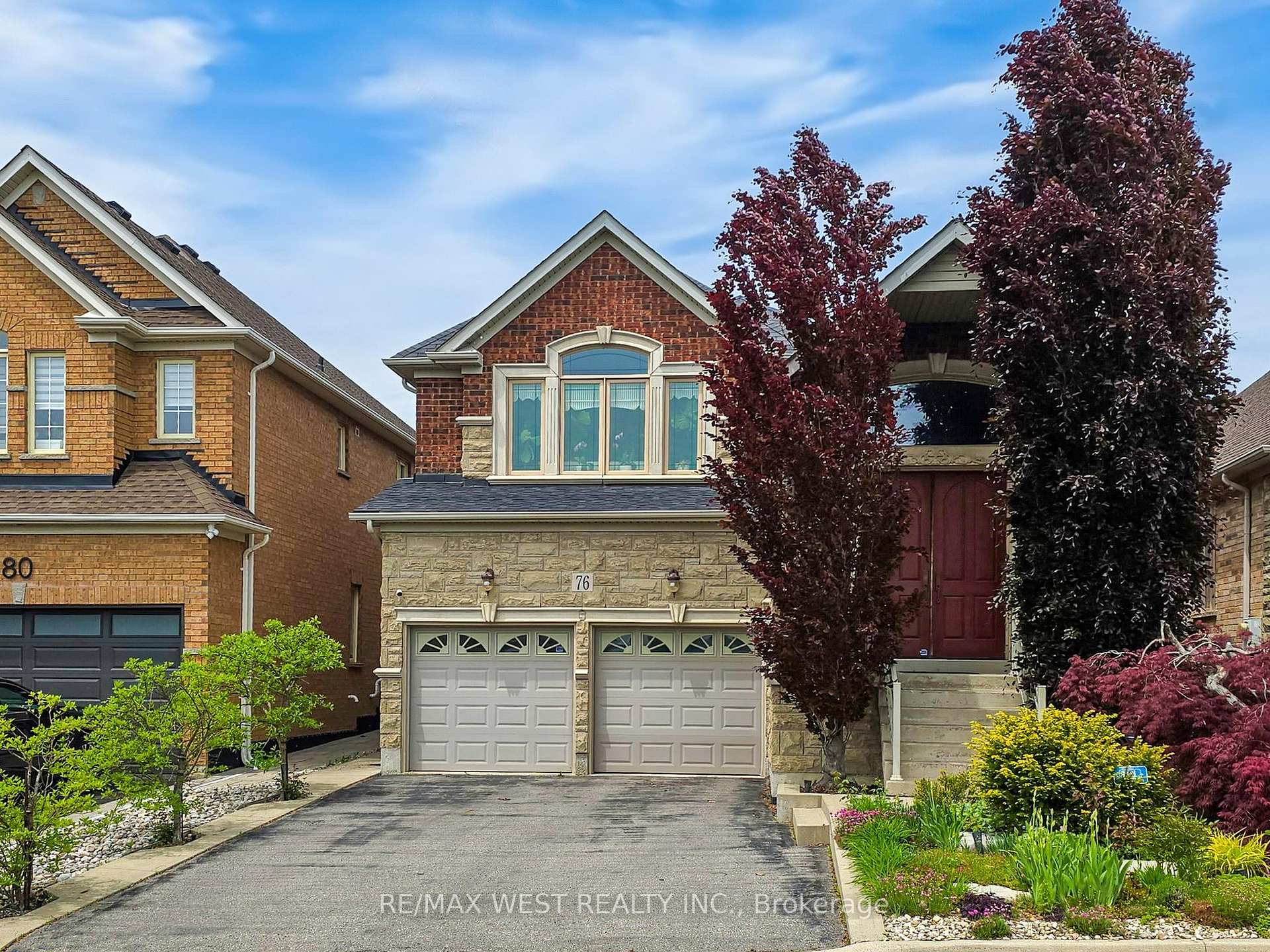 Photo 1 of 76 Petticoat Road, Vaughan, Patterson — HOMEH