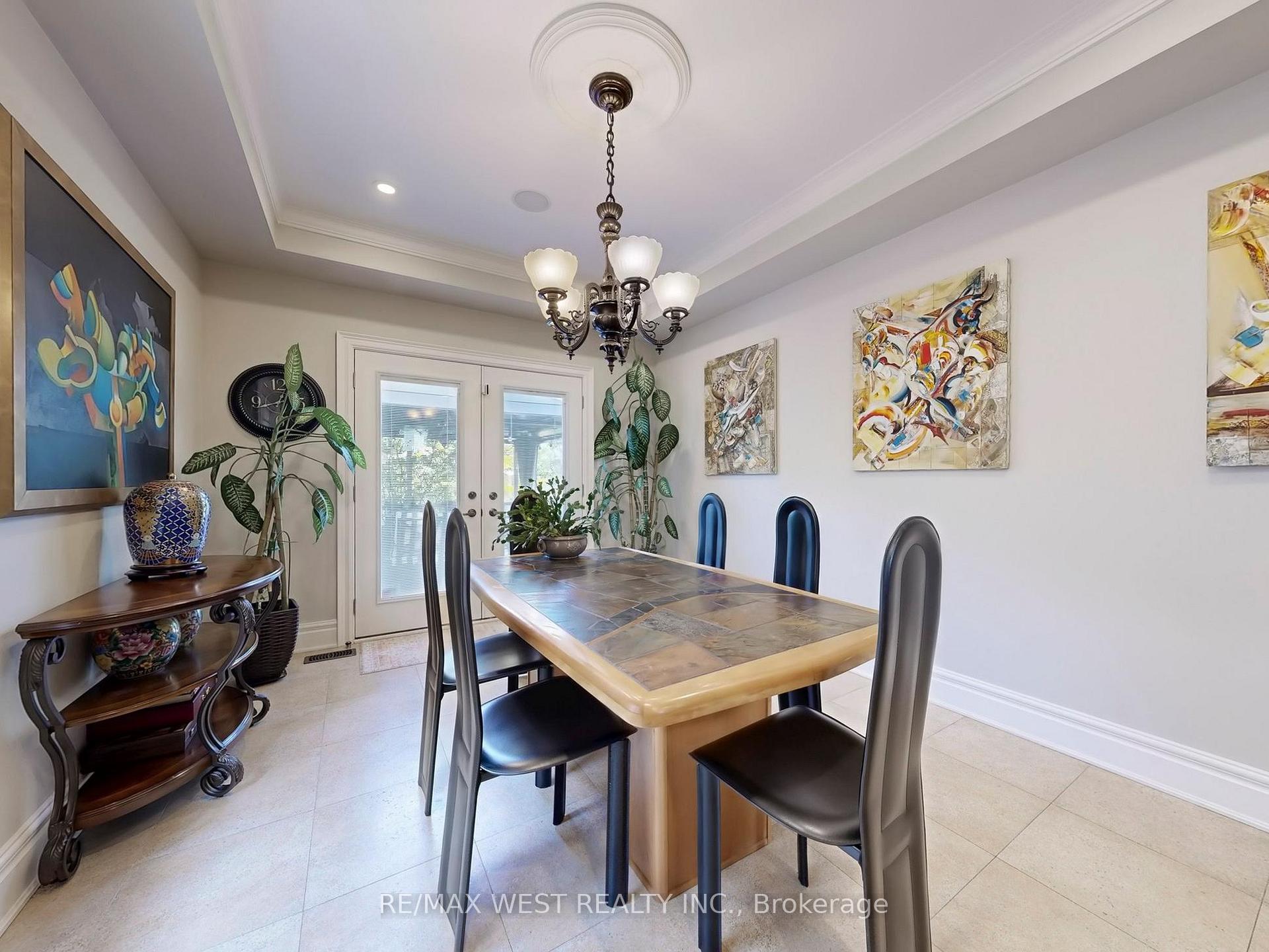 Photo 17 of 76 Petticoat Road, Vaughan, Patterson — HOMEH