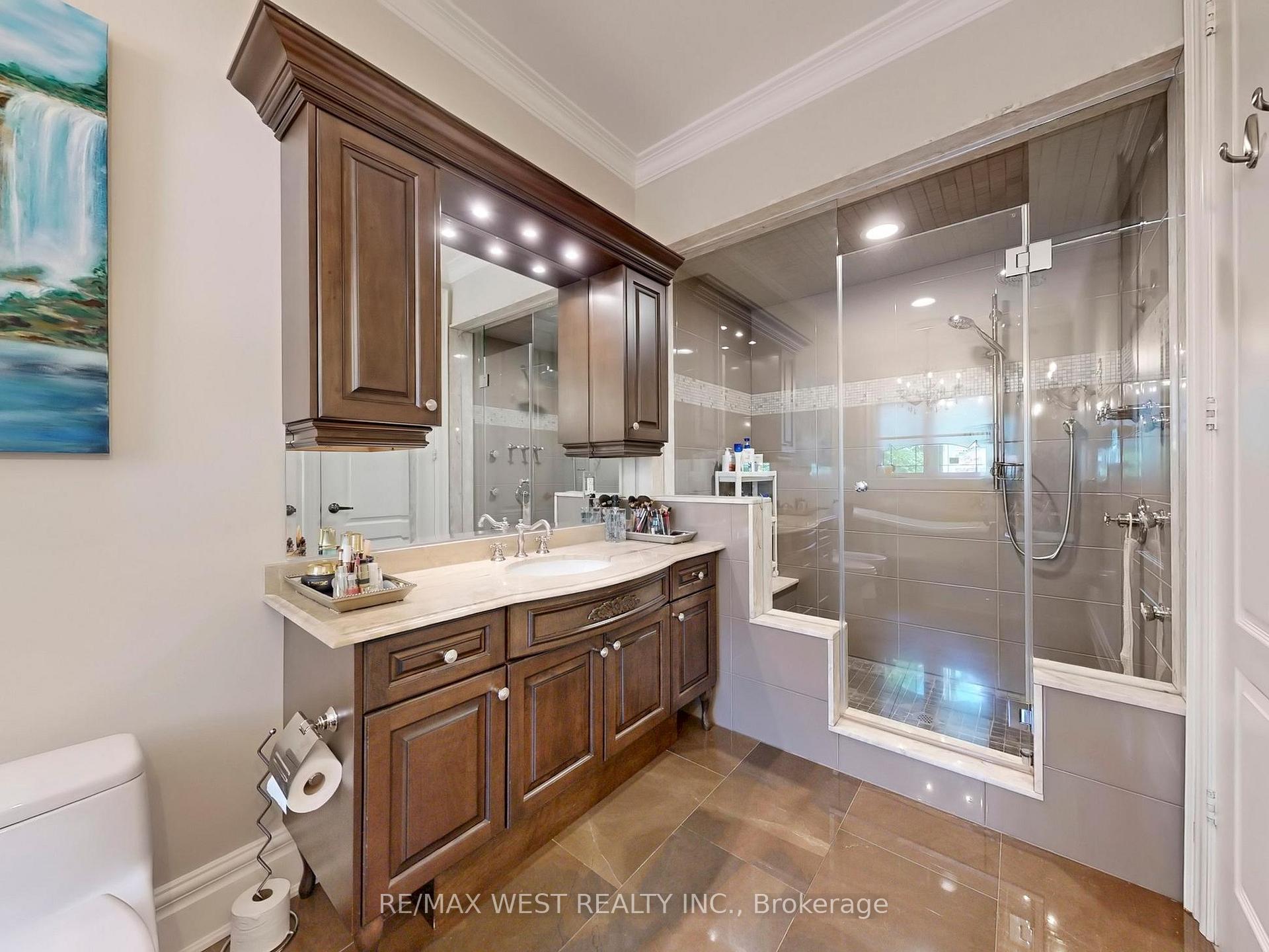 Photo 27 of 76 Petticoat Road, Vaughan, Patterson — HOMEH