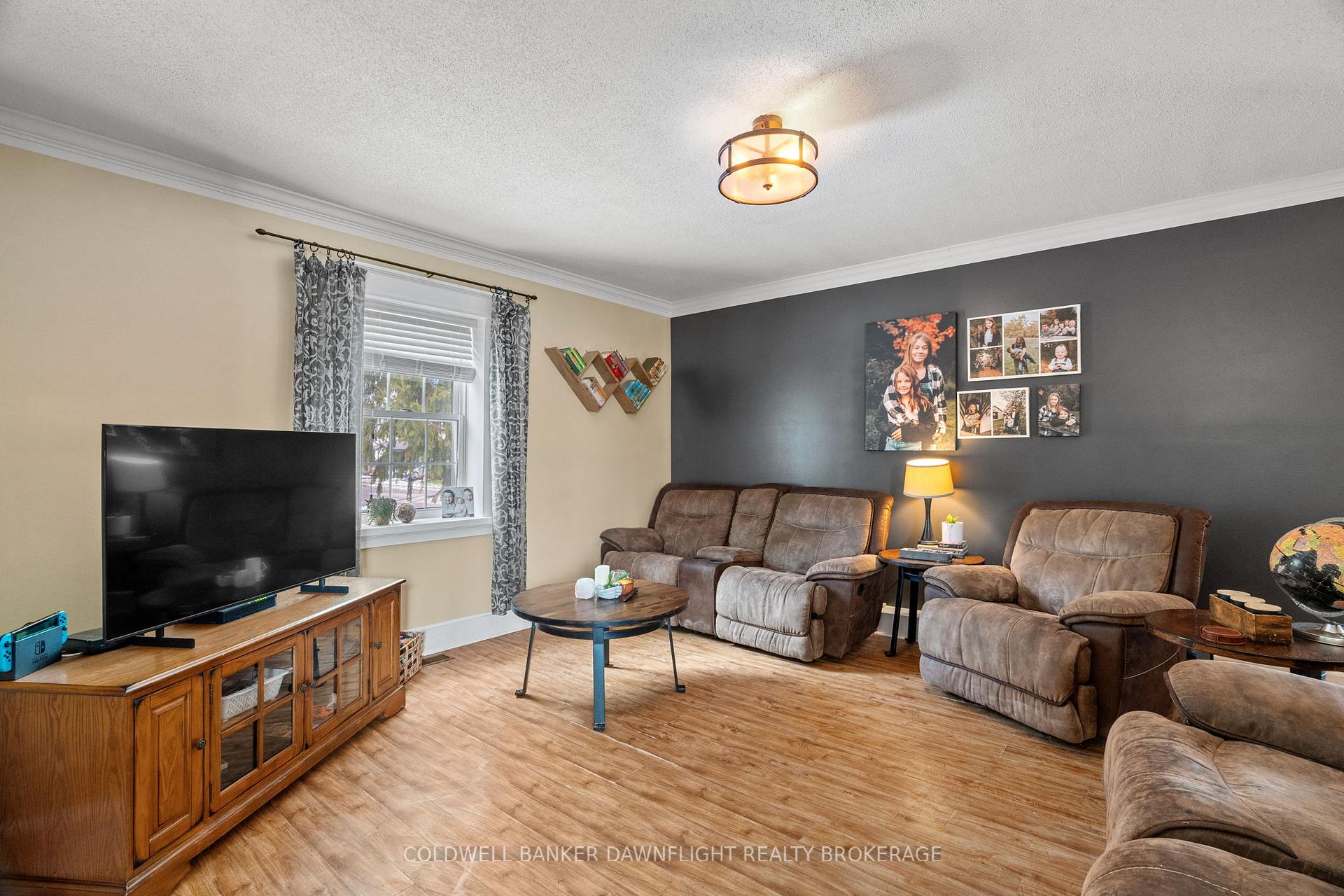 Photo 24 of 103 Richmond Street S, Bluewater, Hensall — HOMEH