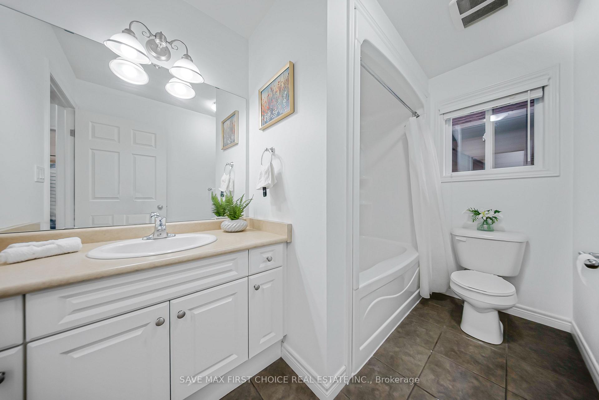 Photo 30 of 432 Kelso Drive, Waterloo, Conservation Meadows — HOMEH