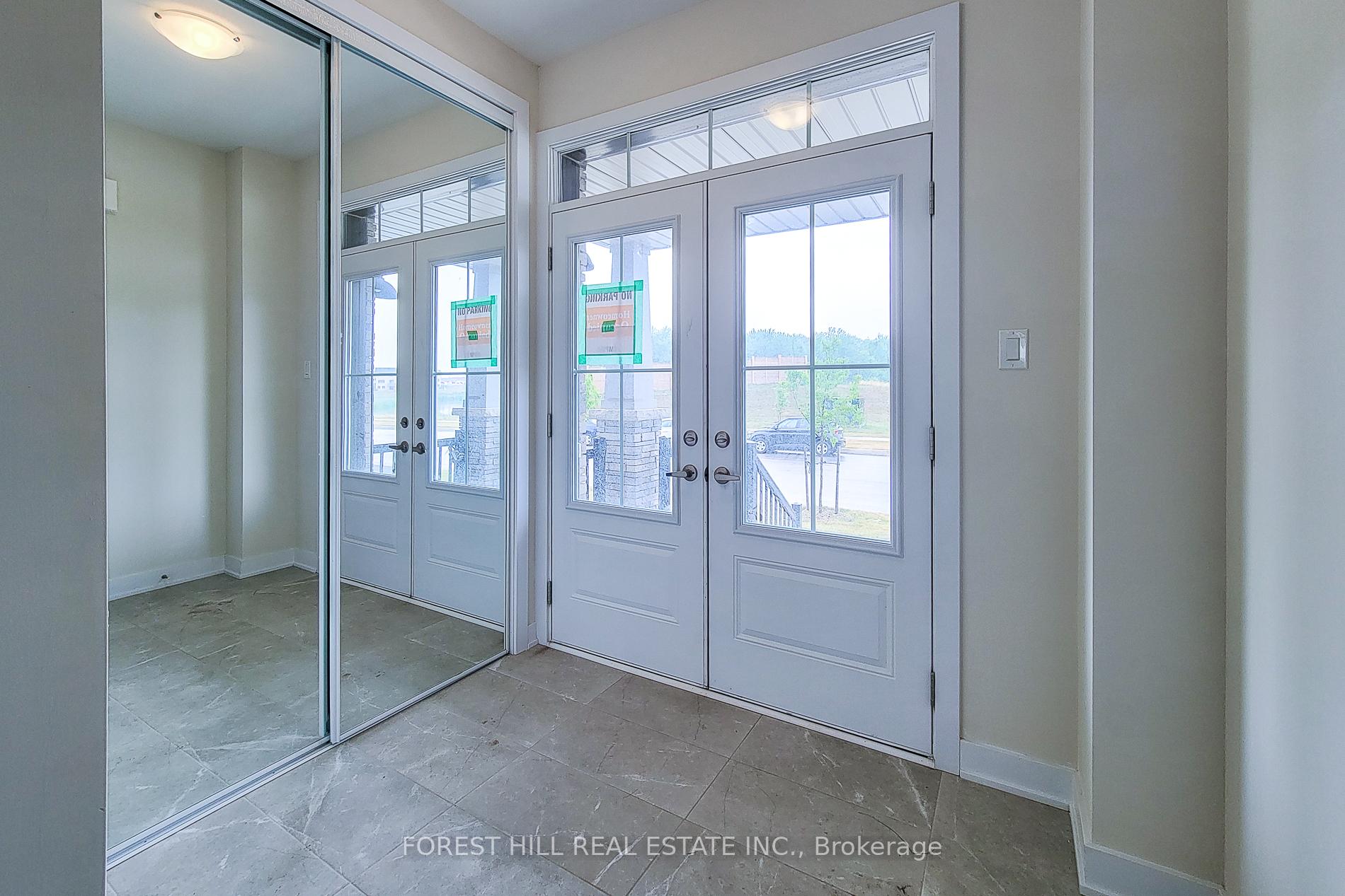 Photo 5 of 102 Eastbridge Avenue, Welland, Dain City — HOMEH