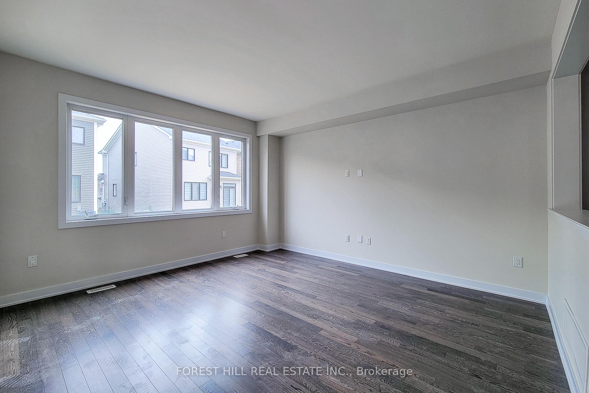 Photo 18 of 102 Eastbridge Avenue, Welland, Dain City — HOMEH