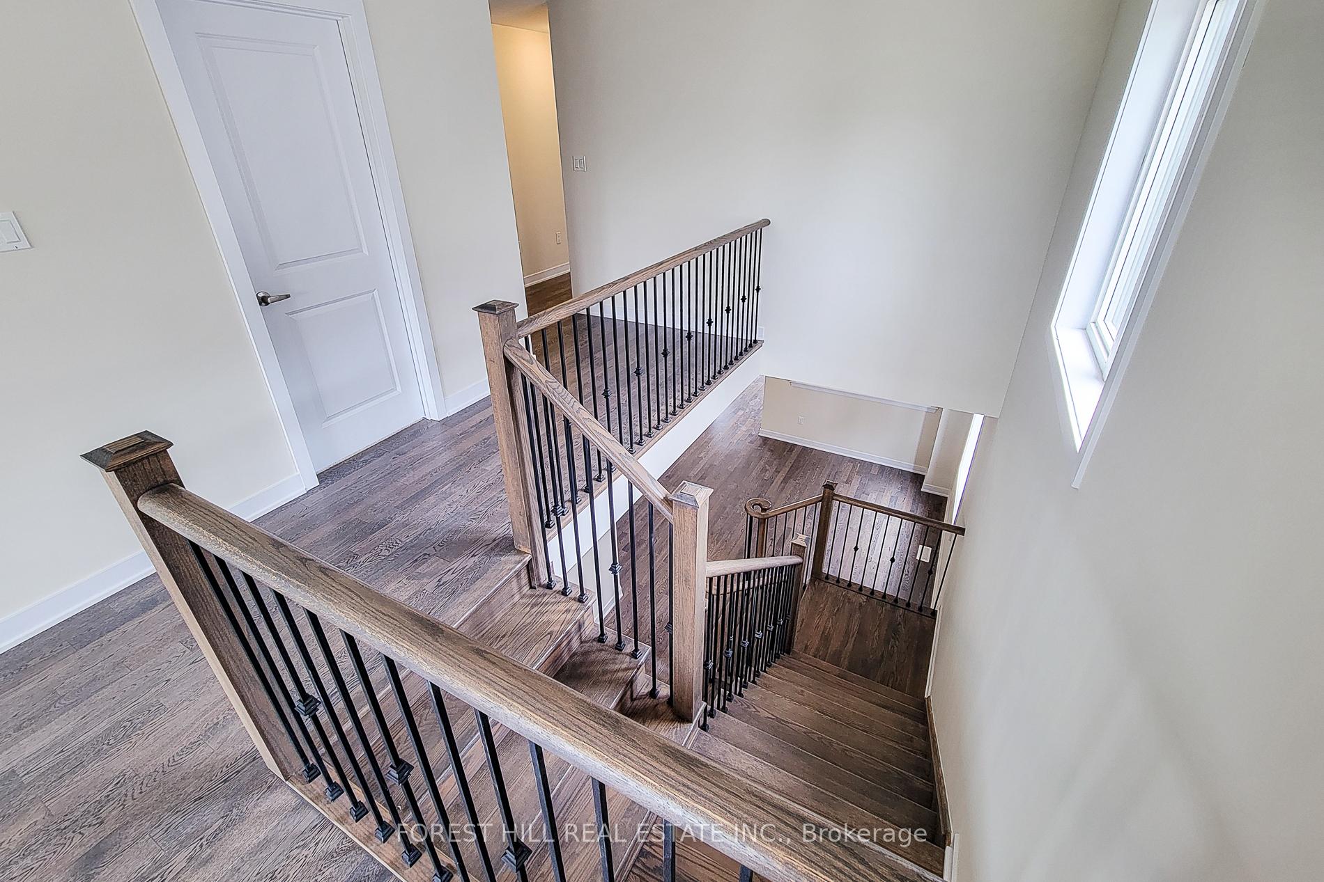 Photo 20 of 102 Eastbridge Avenue, Welland, Dain City — HOMEH