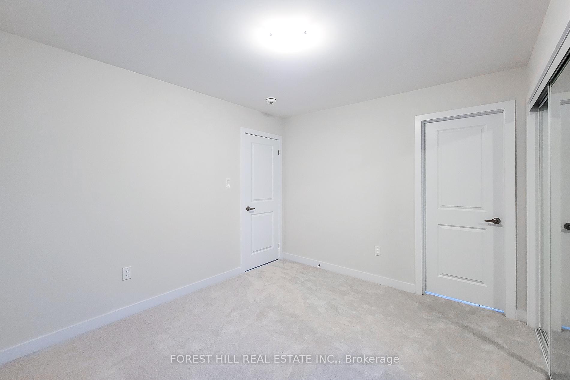 Photo 29 of 102 Eastbridge Avenue, Welland, Dain City — HOMEH