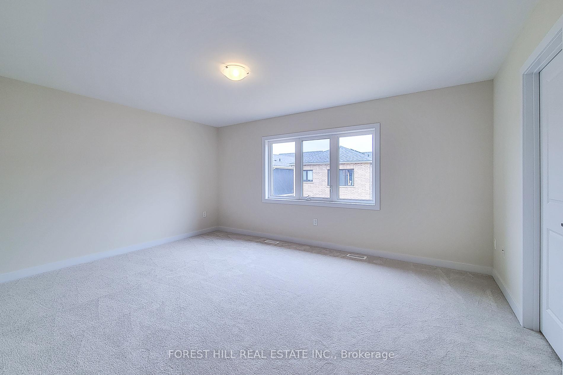 Photo 36 of 102 Eastbridge Avenue, Welland, Dain City — HOMEH