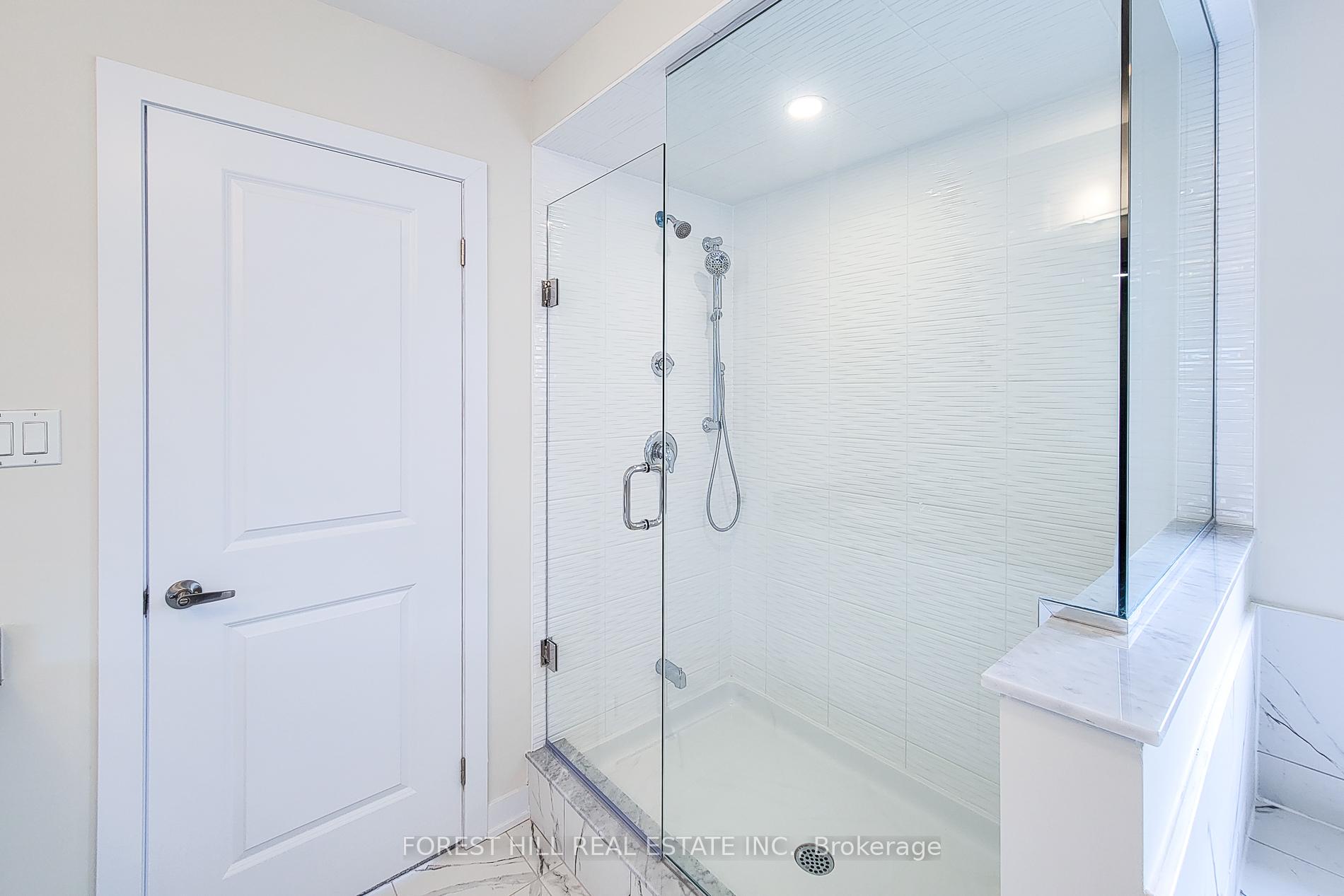 Photo 38 of 102 Eastbridge Avenue, Welland, Dain City — HOMEH