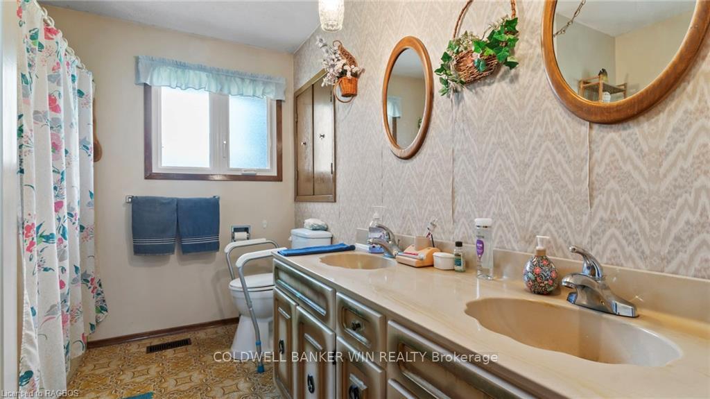 Photo 17 of 232667 Concession 2 Wgr Road, West Grey — HOMEH