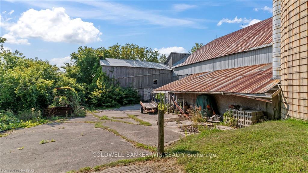 Photo 40 of 232667 Concession 2 Wgr Road, West Grey — HOMEH