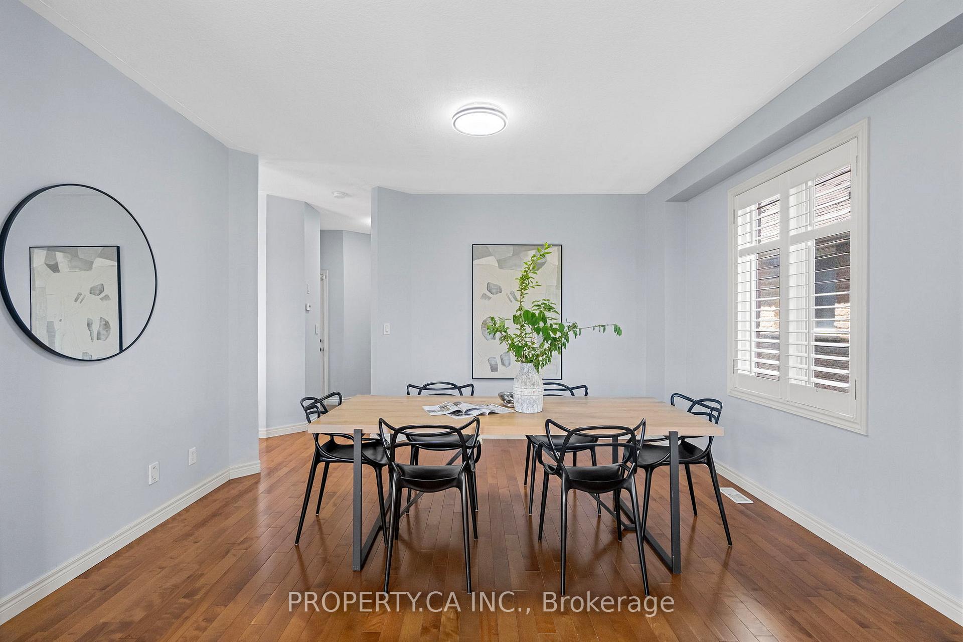 Photo 6 of 753 Klosters Drive, Waterloo — HOMEH