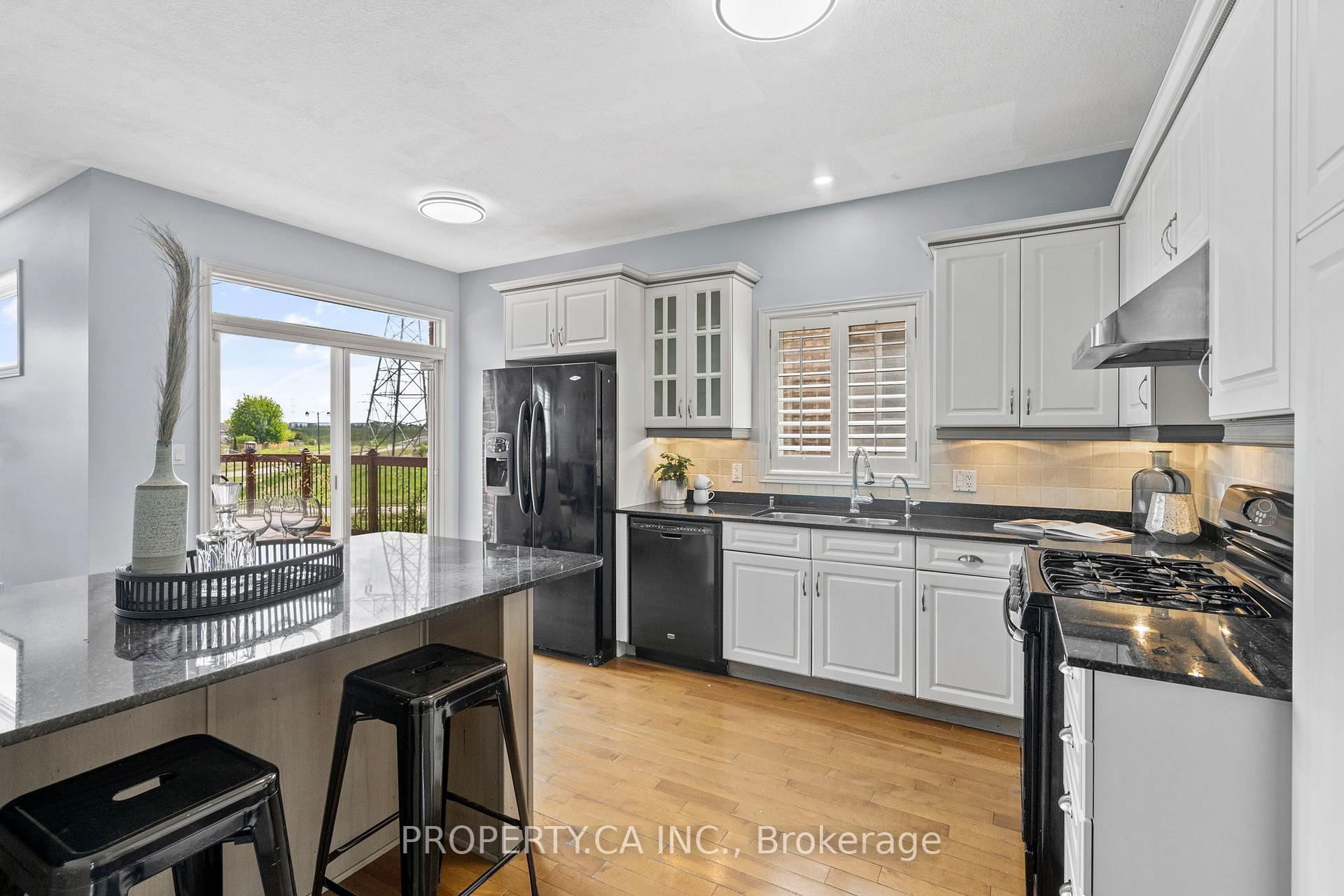 Photo 12 of 753 Klosters Drive, Waterloo — HOMEH