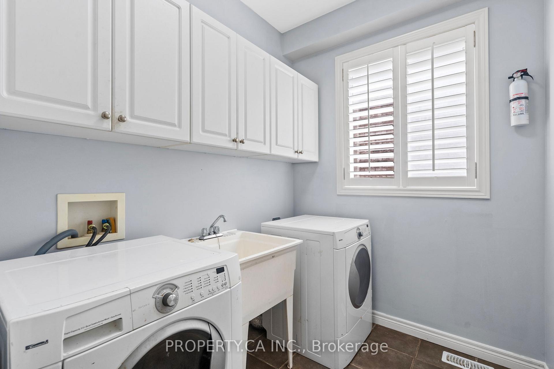 Photo 17 of 753 Klosters Drive, Waterloo — HOMEH