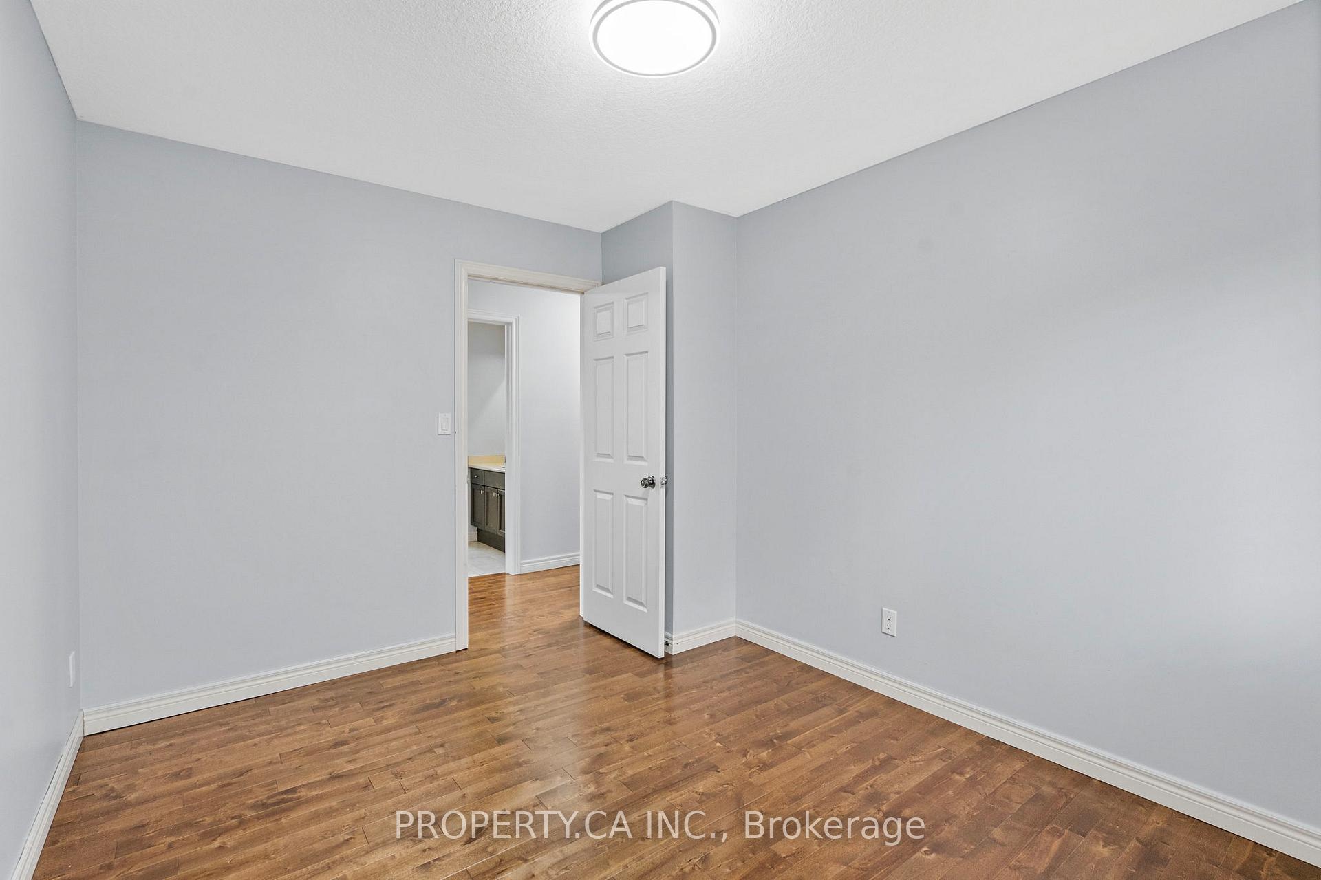 Photo 24 of 753 Klosters Drive, Waterloo — HOMEH