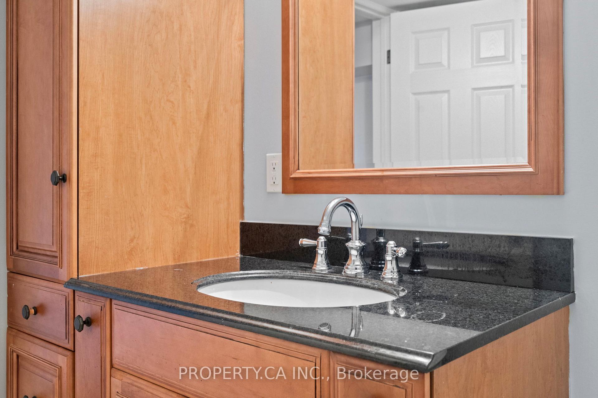 Photo 35 of 753 Klosters Drive, Waterloo — HOMEH