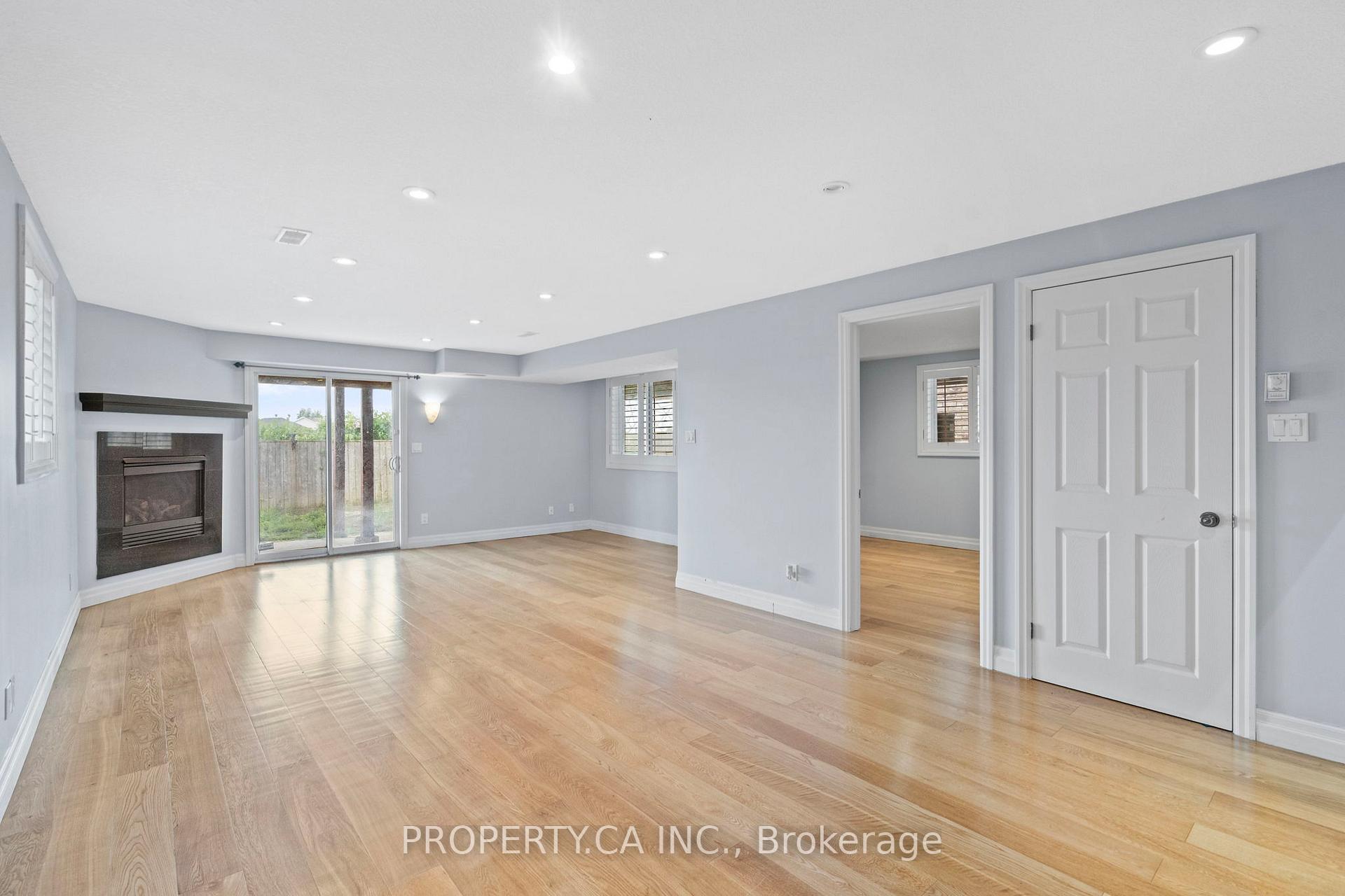Photo 38 of 753 Klosters Drive, Waterloo — HOMEH
