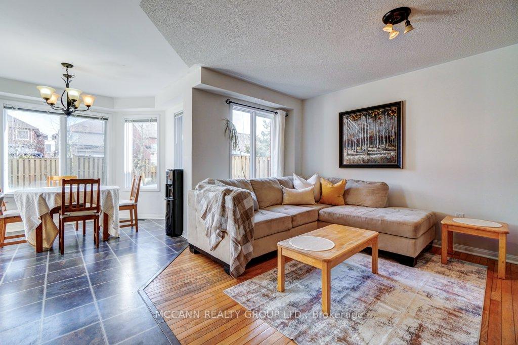 Photo 6 of 78 Barton Lane, Uxbridge — HOMEH