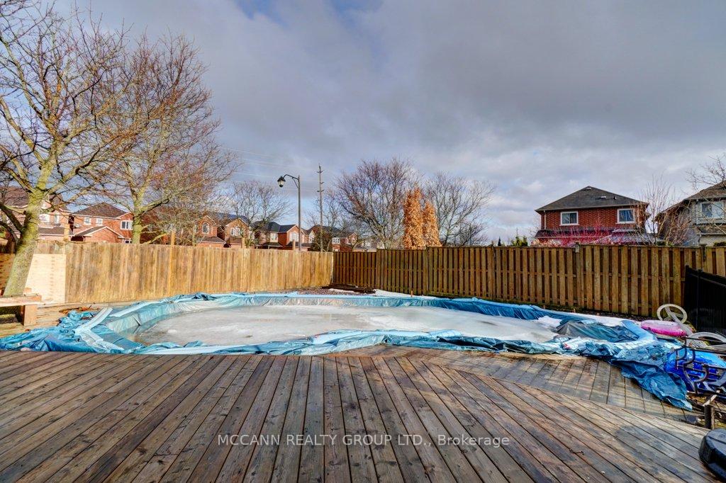 Photo 21 of 78 Barton Lane, Uxbridge — HOMEH