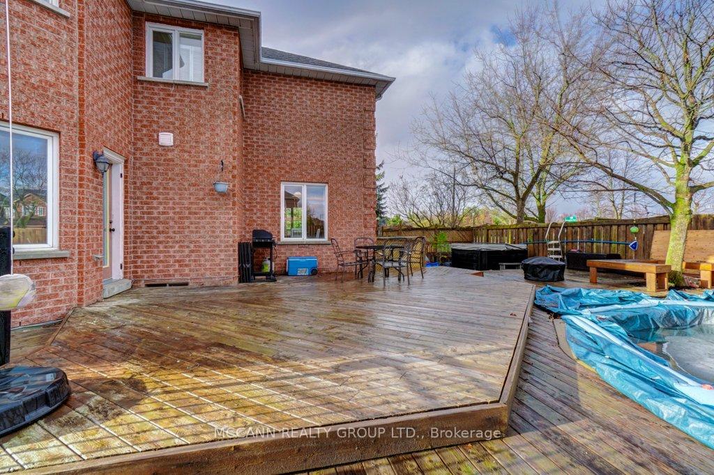 Photo 23 of 78 Barton Lane, Uxbridge — HOMEH