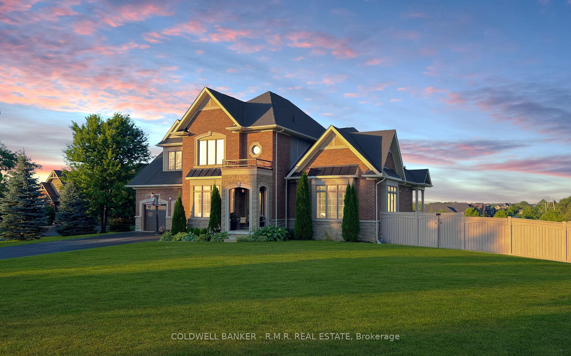 Front of 19 Forestgreen Drive