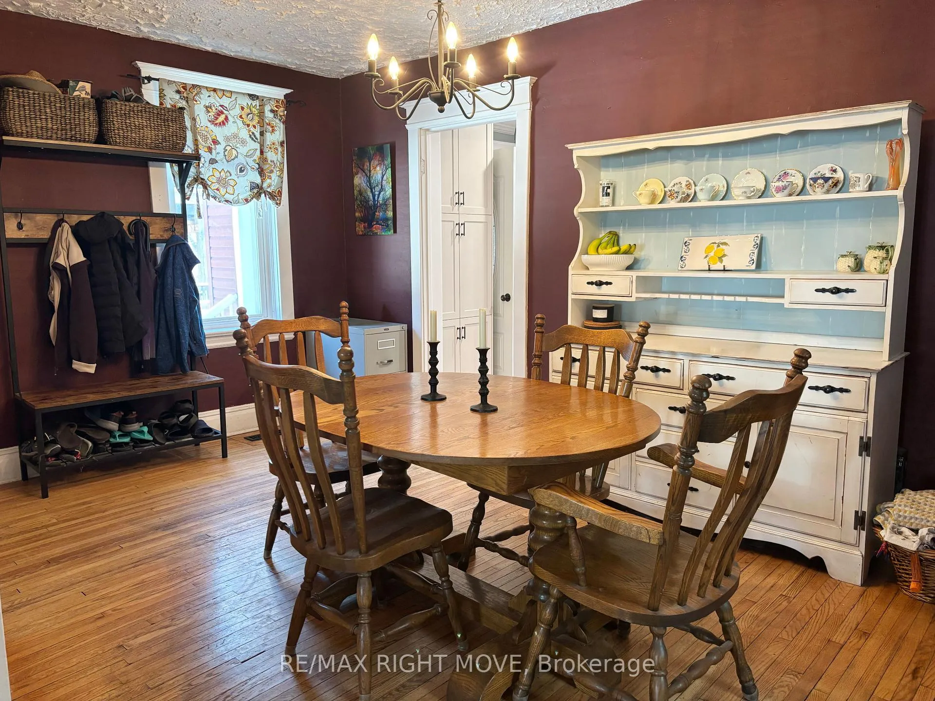 Photo 12 of 107 Jarvis Street, Orillia — HOMEH