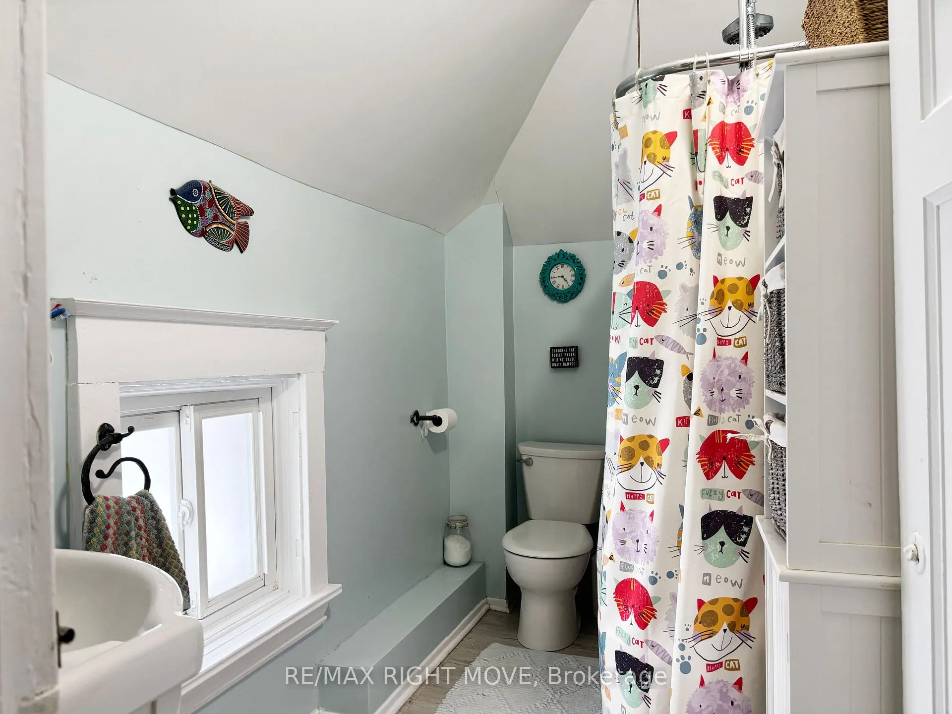 Photo 19 of 107 Jarvis Street, Orillia — HOMEH