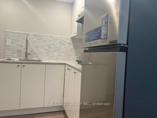 Photo 7 of Unit Bsmt, 23 Casabel Drive, Vaughan, Vellore Village — HOMEH