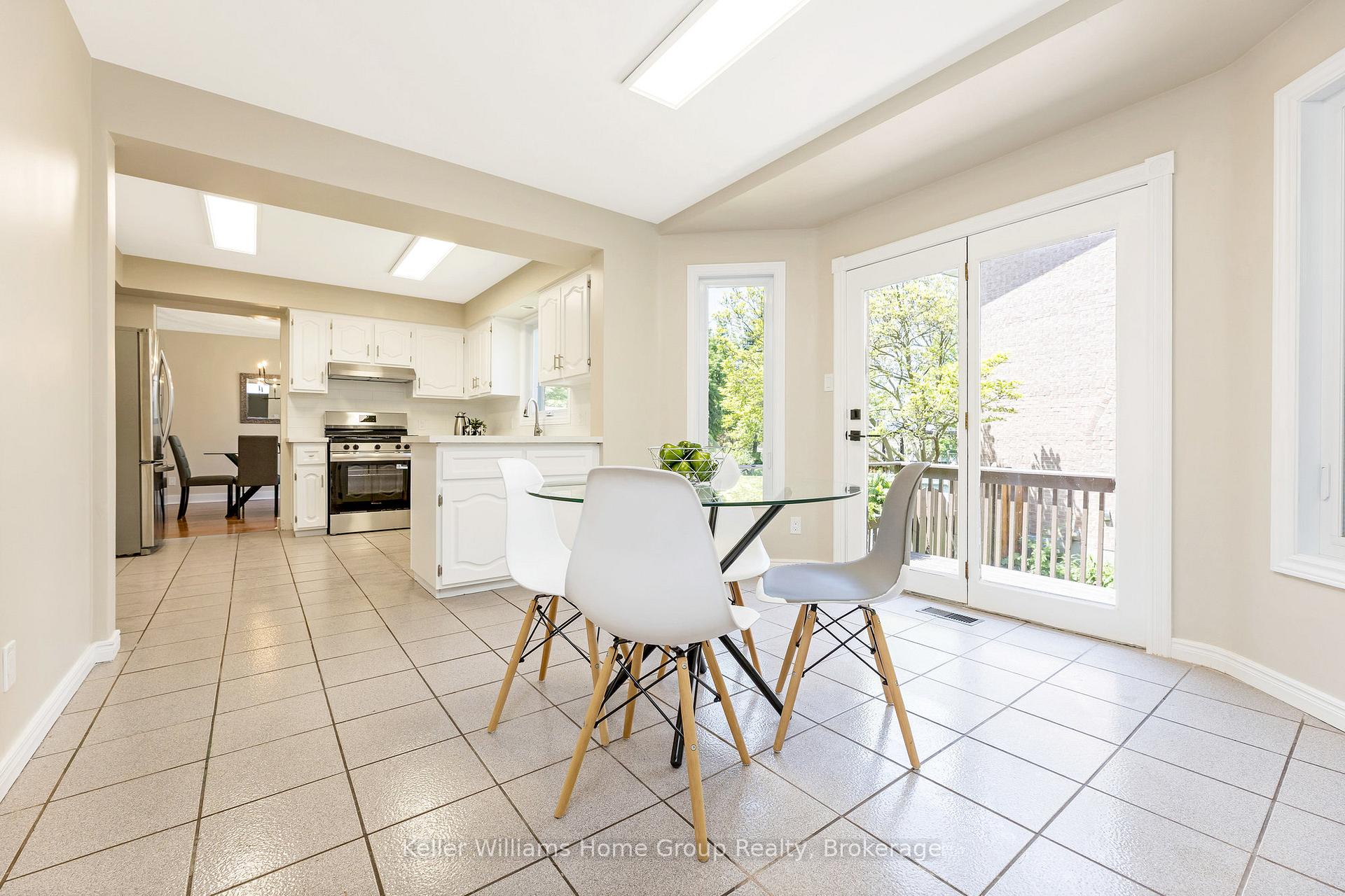Photo 17 of 460 Branstone Drive, Waterloo — HOMEH